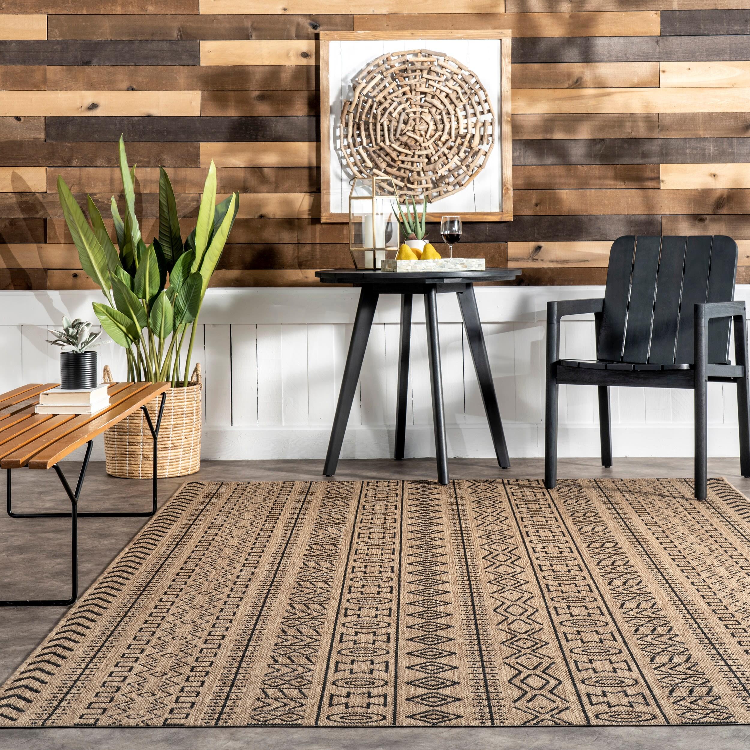 Nuloom Indoor and Outdoor Jamie Area Rug 5x7, Brown