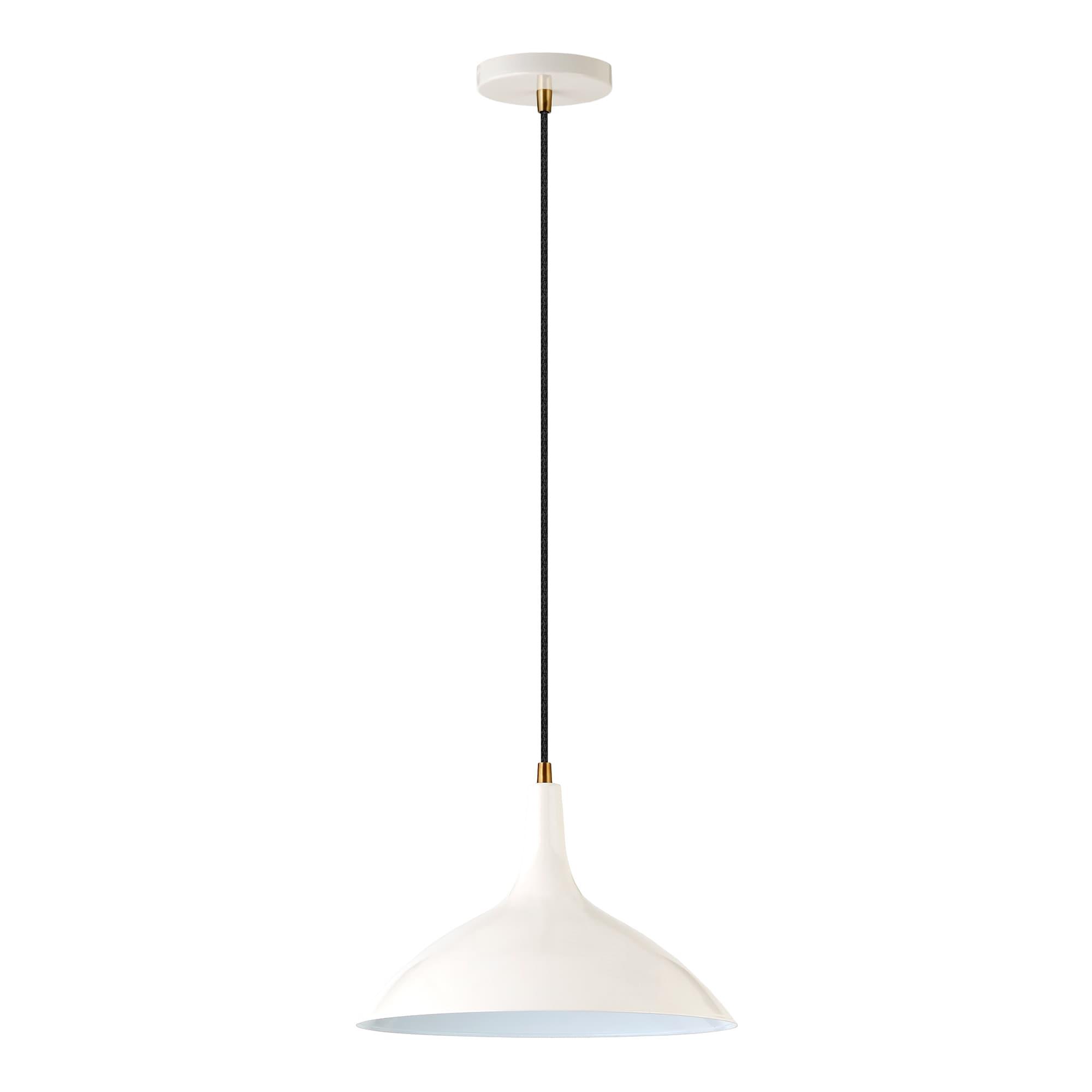 Evelyn&Zoe 14" Pearled White/Brass Metal Pendant