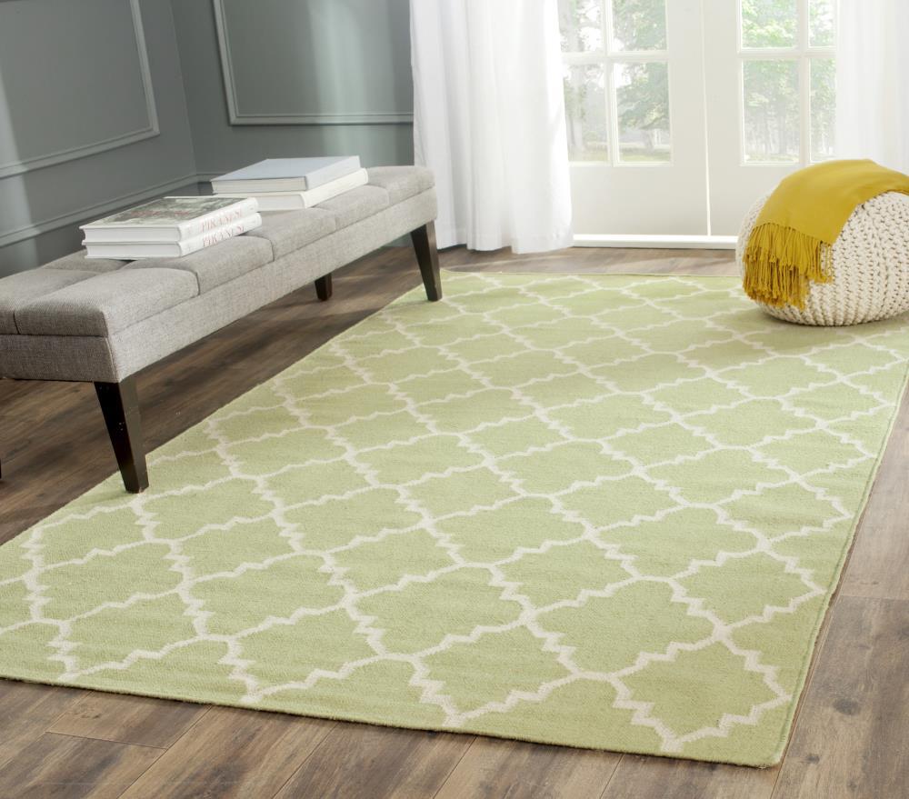 SAFAVIEH Dhurrie Brad Geometric Moroccan Wool Area Rug, Light Green/Ivory, 6' x 6' Square