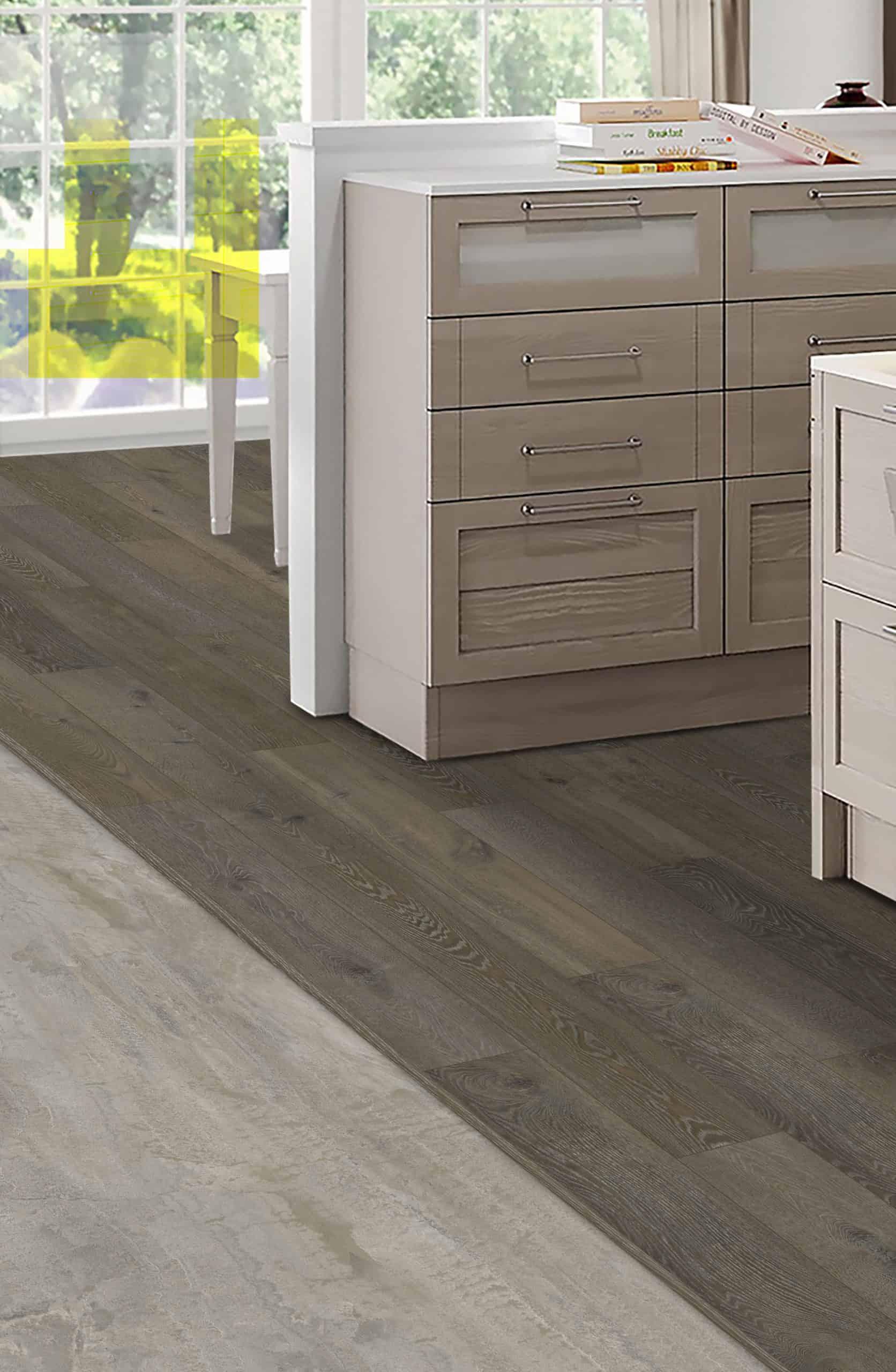 Element Flooring Plastic 1.69'' W x 92'' L Flush Reducer