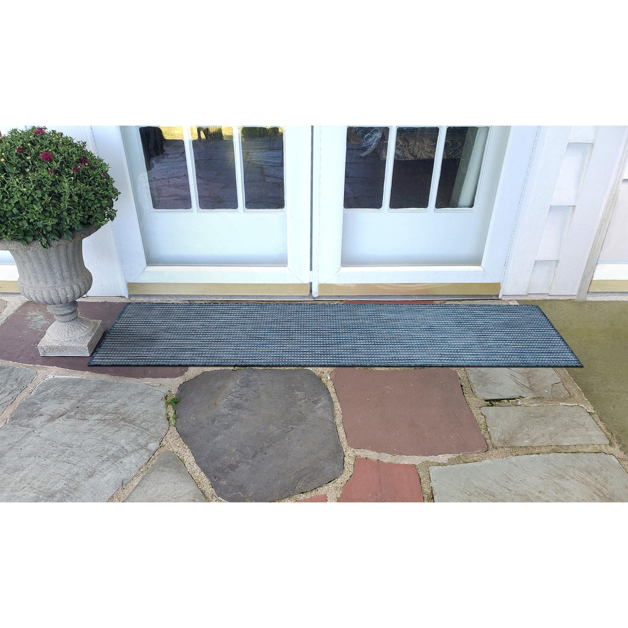 Liora Manne Carmel Texture Stripe Indoor/Outdoor Rug Navy 1'11" x 4'11"