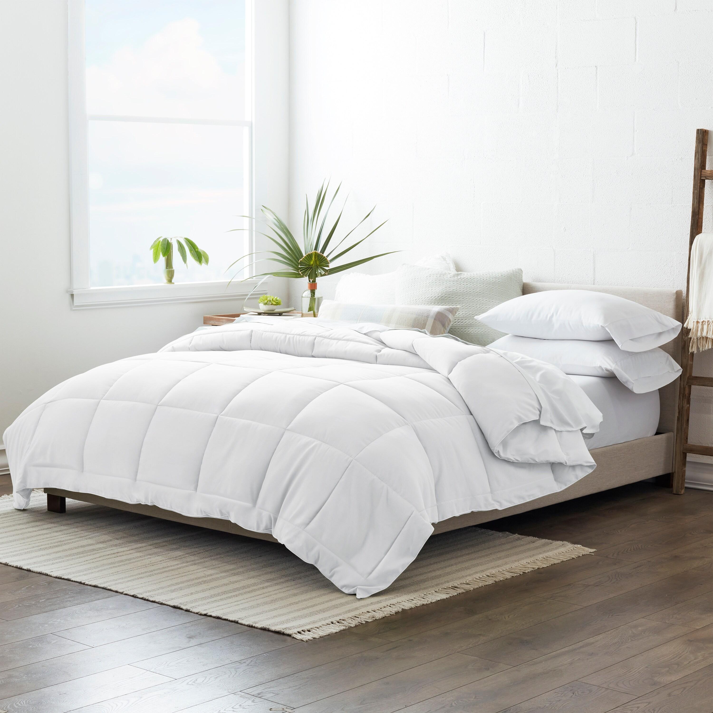 Simply Soft™ Down Alternative Comforter