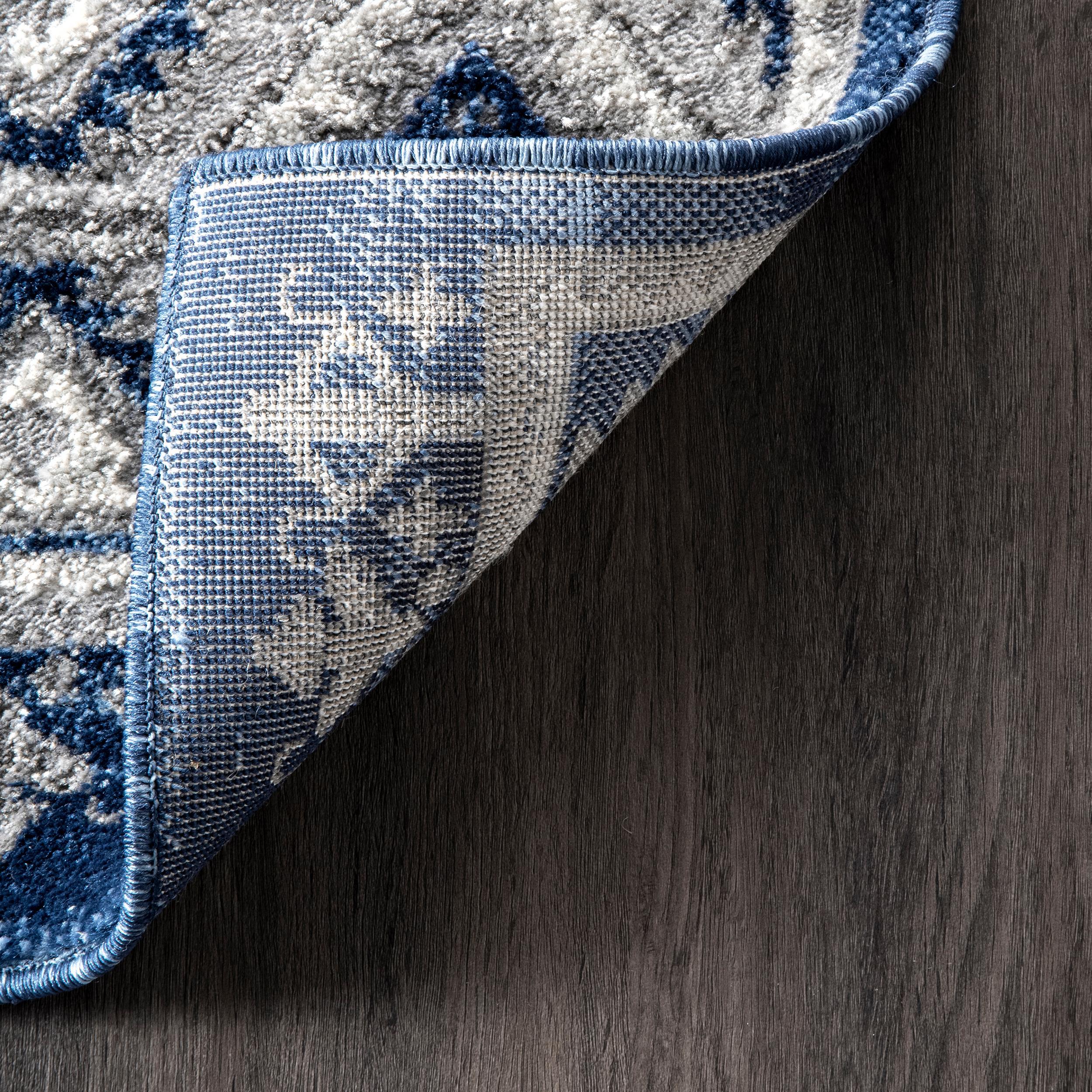 Nuloom Shea Oriental/Persian 5x7 Indoor Area Rug for Living Room Bedroom Dining Room Kitchen, Blue/Ivory