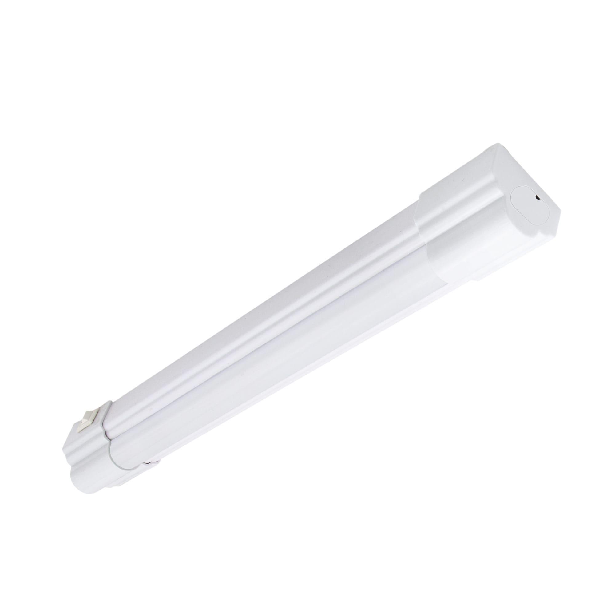 Maxxima 12 in. LED Under Cabinet Light, Linkable, 600 Lumens, 3000K Warm White, White, On/Off Switch