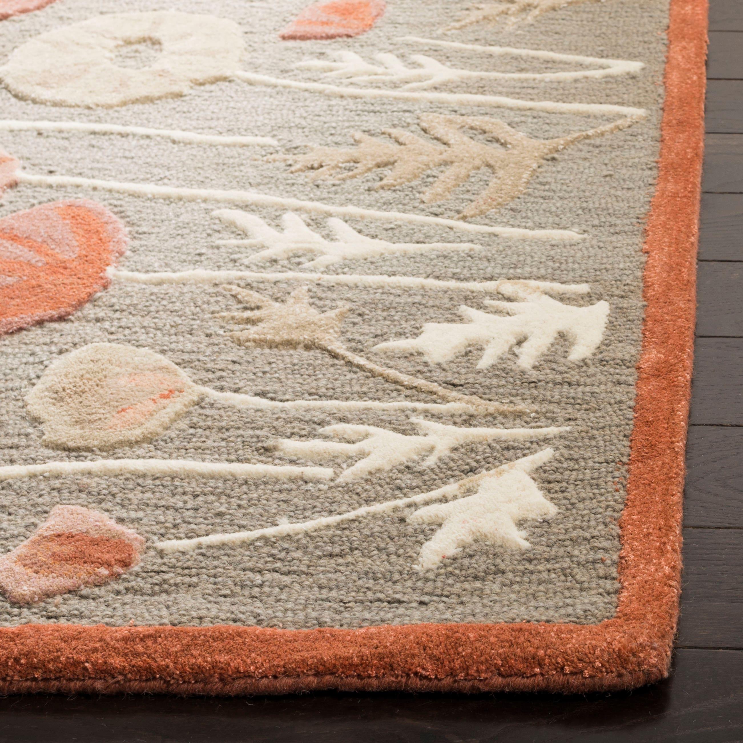 SAFAVIEH Martha Stewart Poppy Glossary Floral Area Rug, Cayenne Red, 2'6" x 4'3"