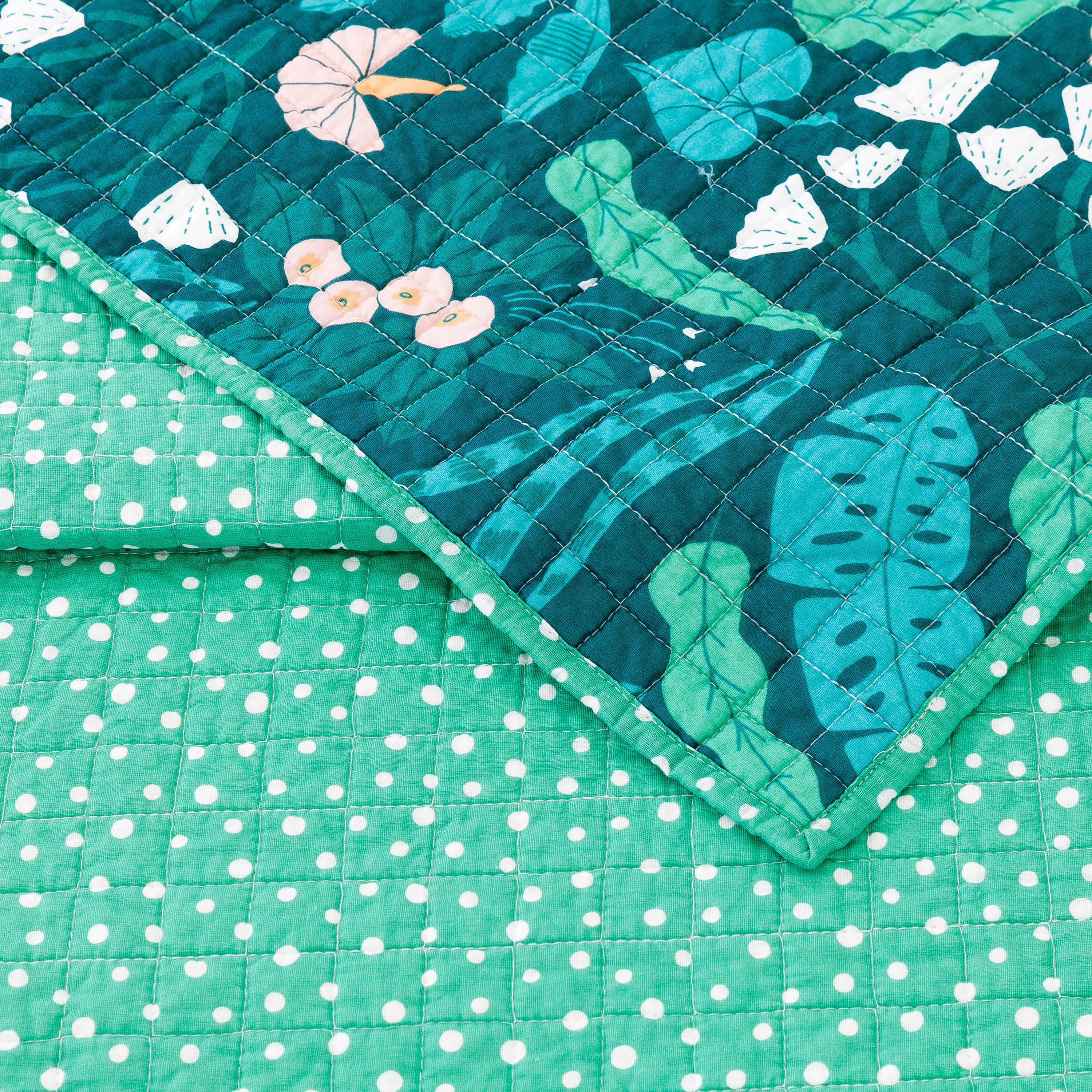 3pc Full/Queen Jungle Floral Quilt Set Green - Elizabeth Olwen for Makers Collective: Cotton Bedding Set with Shams