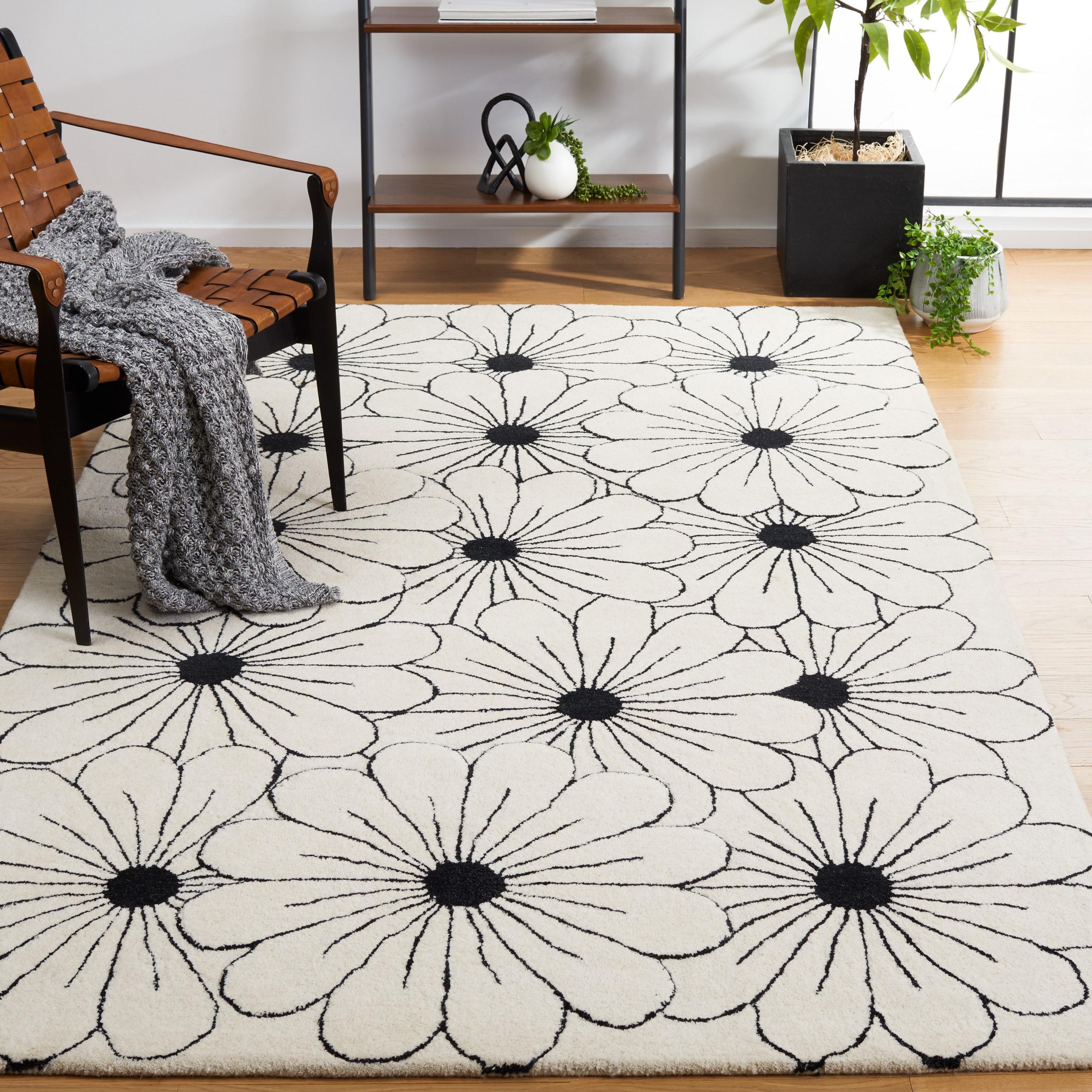 SAFAVIEH Soho Megan Floral Wool Area Rug, Ivory/Black, 2' x 3'