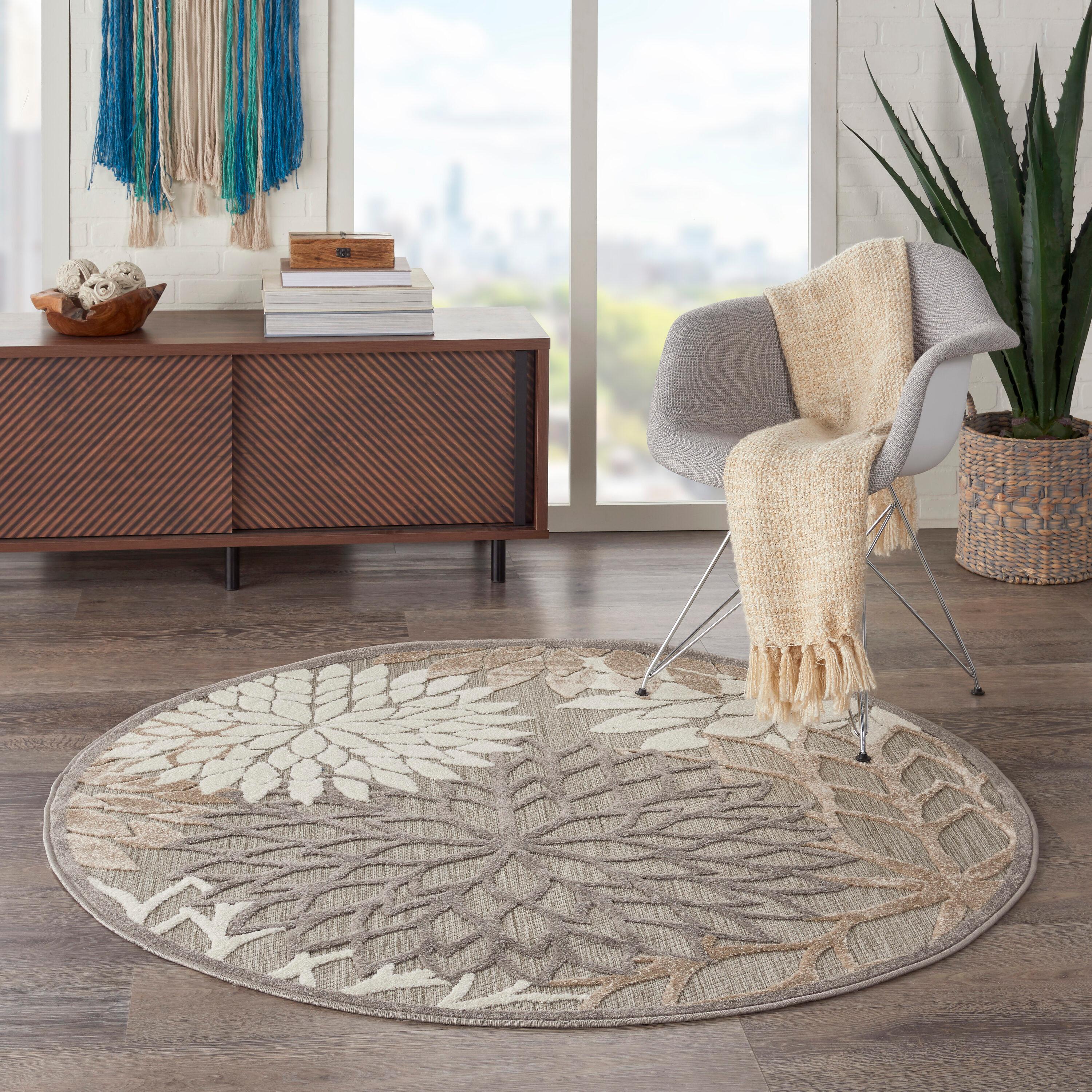 Nourison Aloha Floral Bloom Flatweave High-Low Indoor Outdoor Round Rug Natural 5'3" x 5'3"