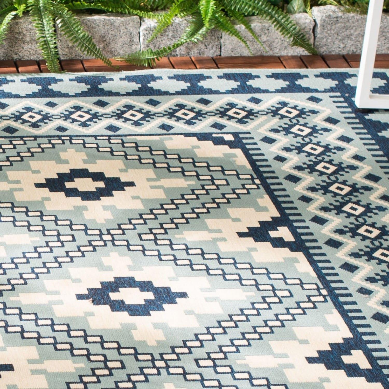 Veranda VER099 Power Loomed Indoor/Outdoor Accent Rug - Ivory/Blue - 2'x3'7" - Safavieh.
