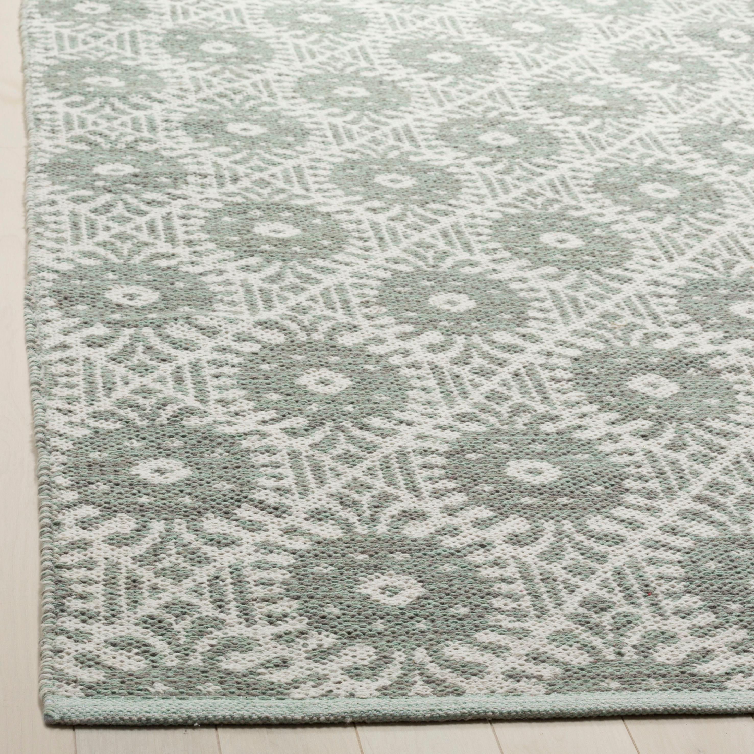 Montauk MTK612 Hand Woven Indoor Accent Rug - Light Green/Ivory - 3'x5' - Safavieh