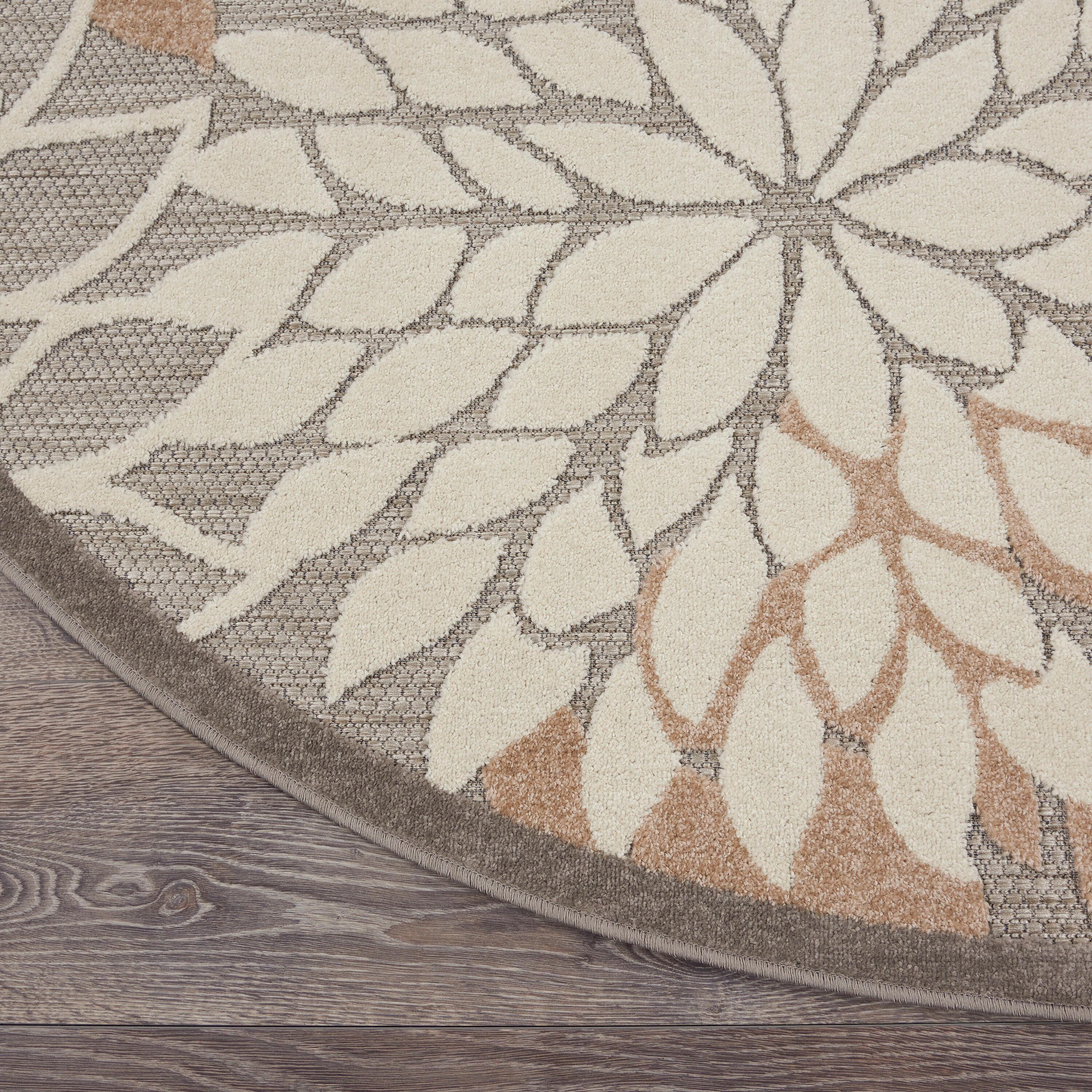 Nourison Aloha Floral Bloom Flatweave High-Low Indoor Outdoor Round Rug Natural 5'3" x 5'3"