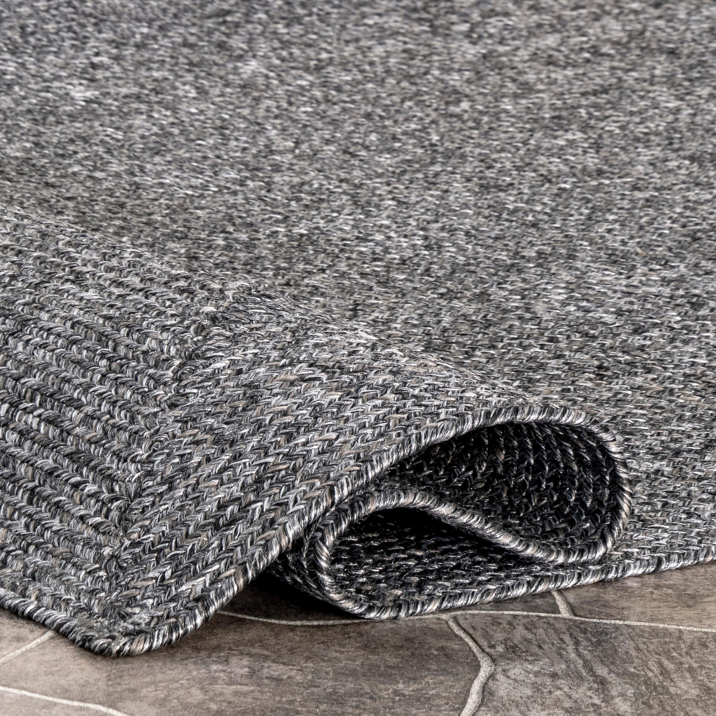 nuLOOM Wynn Braided Indoor/Outdoor Charcoal 2' x 3' Casual Area Rug