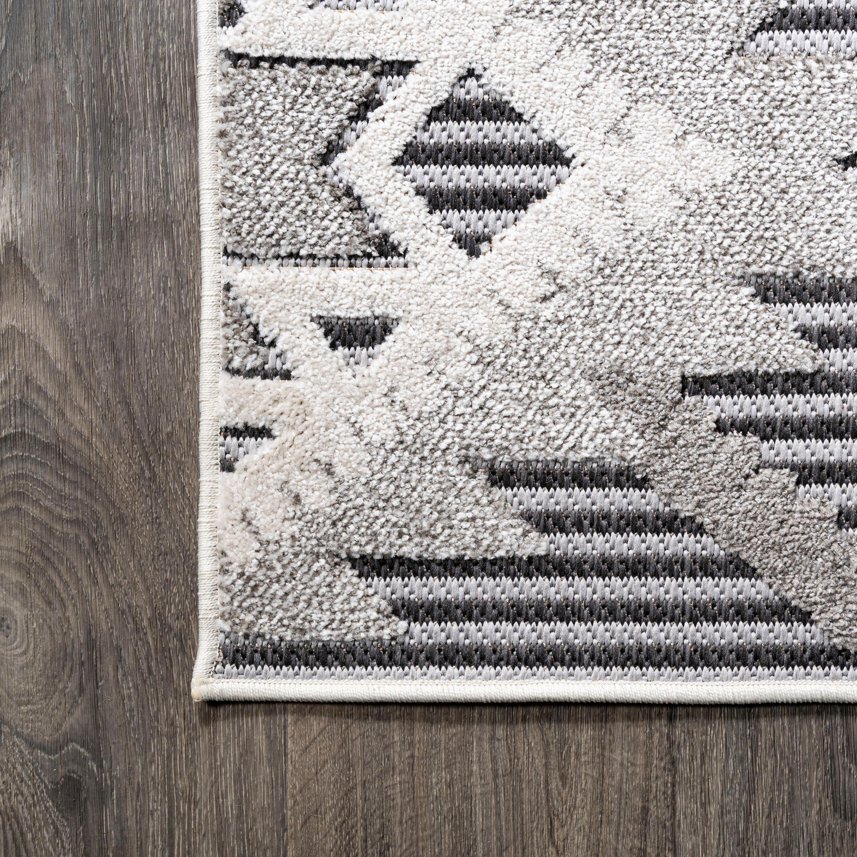 8'x10' Sumak High-Low Pile Neutral Diamond Kilim Indoor/Outdoor Area Rug, Gray/White/Black - JONATHAN Y