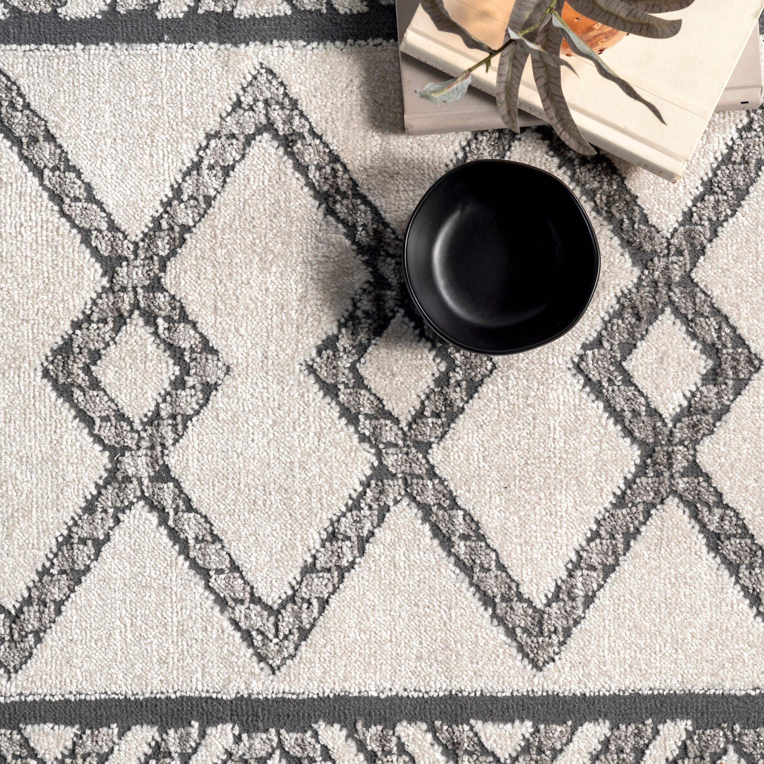 Easy Care Gray Synthetic Rectangular Area Rug