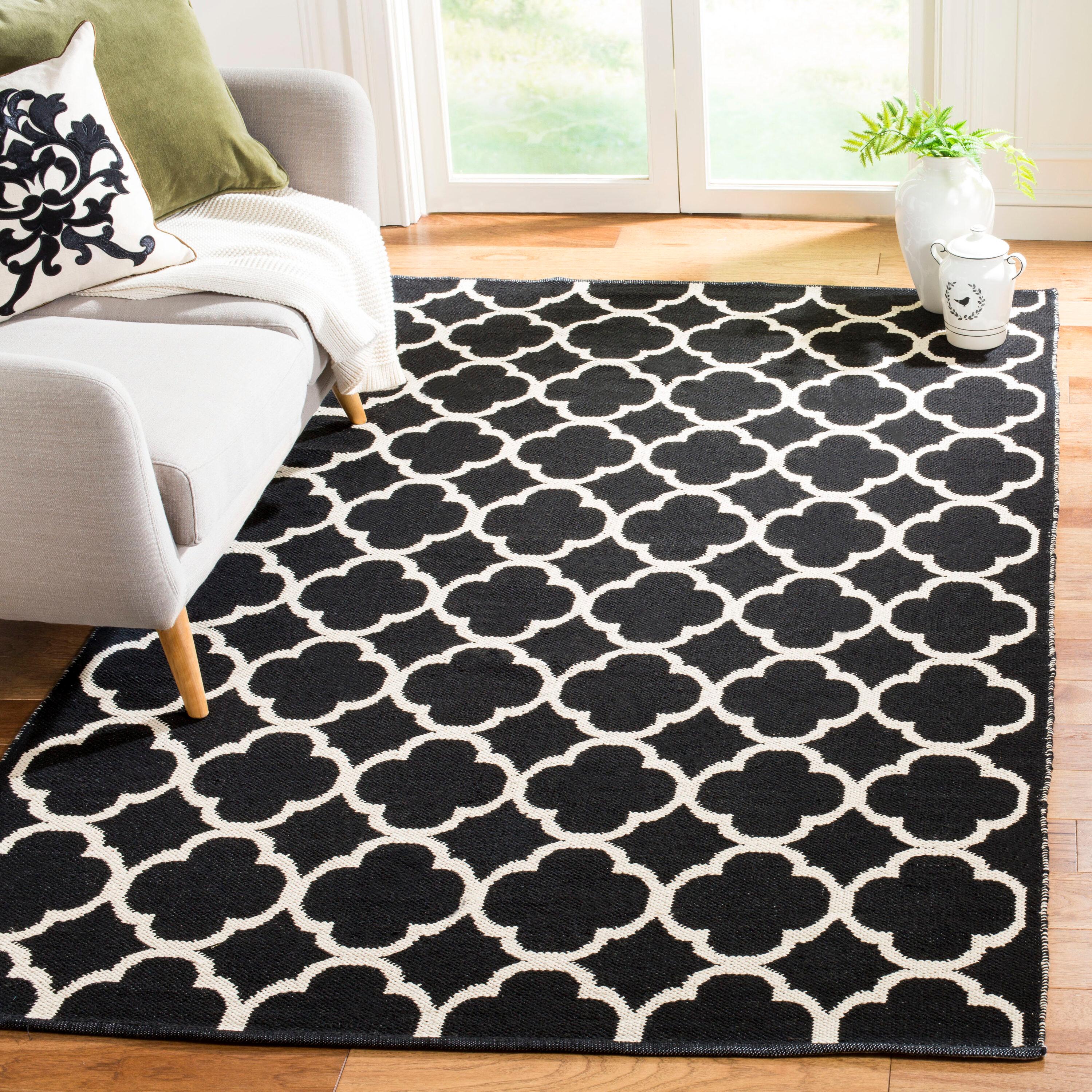 Montauk MTK725 Hand Woven Indoor Area Rug - Black/Ivory - 8'x10' - Safavieh.