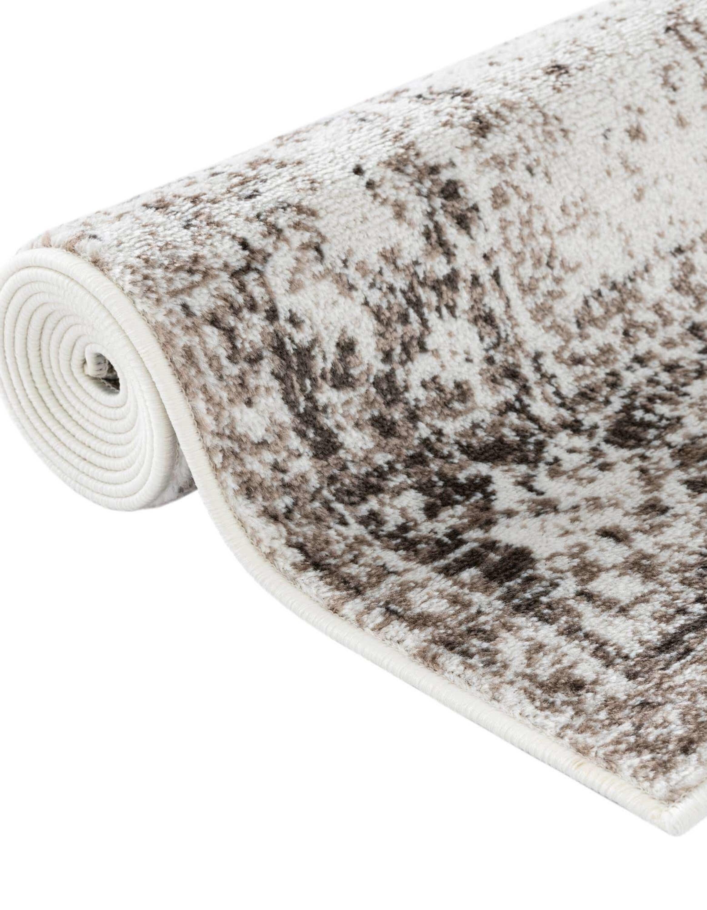 Unique Loom 3' 3 x 5' 3 Sofia Casino Beige Area Rug