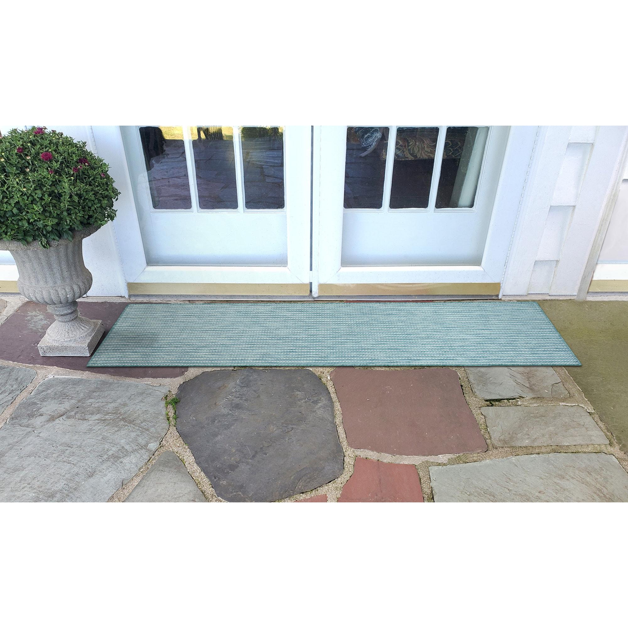 Liora Manne Carmel Texture Stripe Indoor/Outdoor Rug Aqua 1'11" x 4'11"