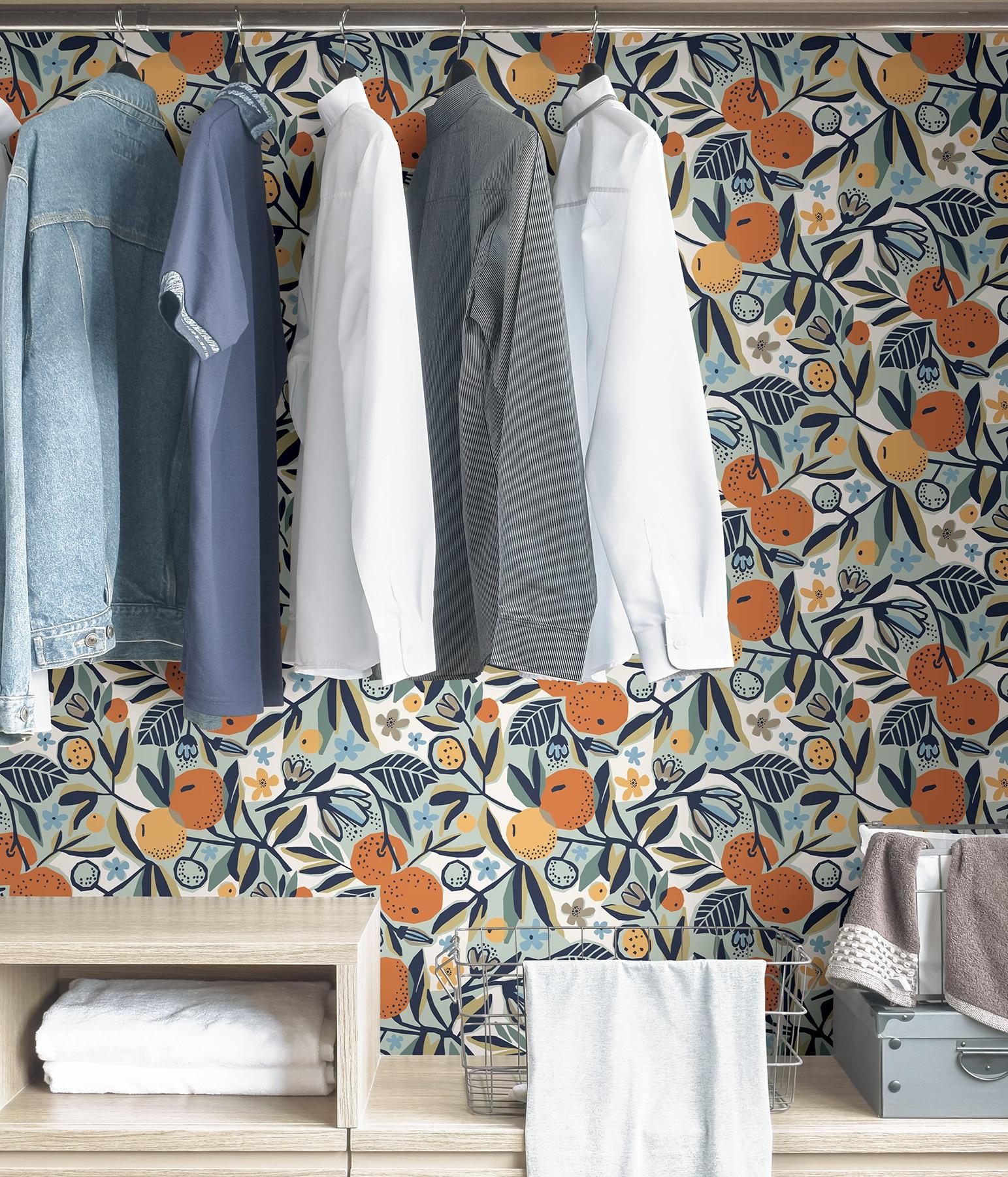 Peel & Stick Floral Roll