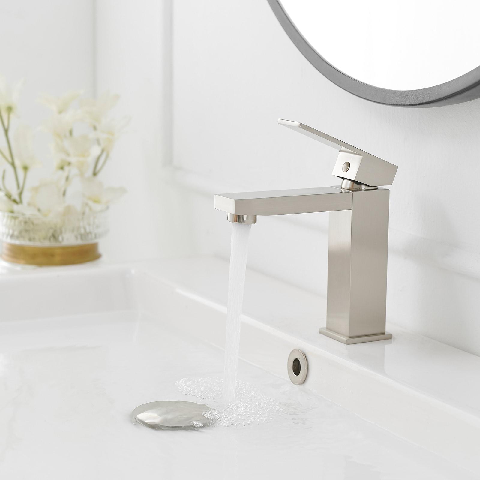 Single-Hole Single-handle Bathroom Faucet