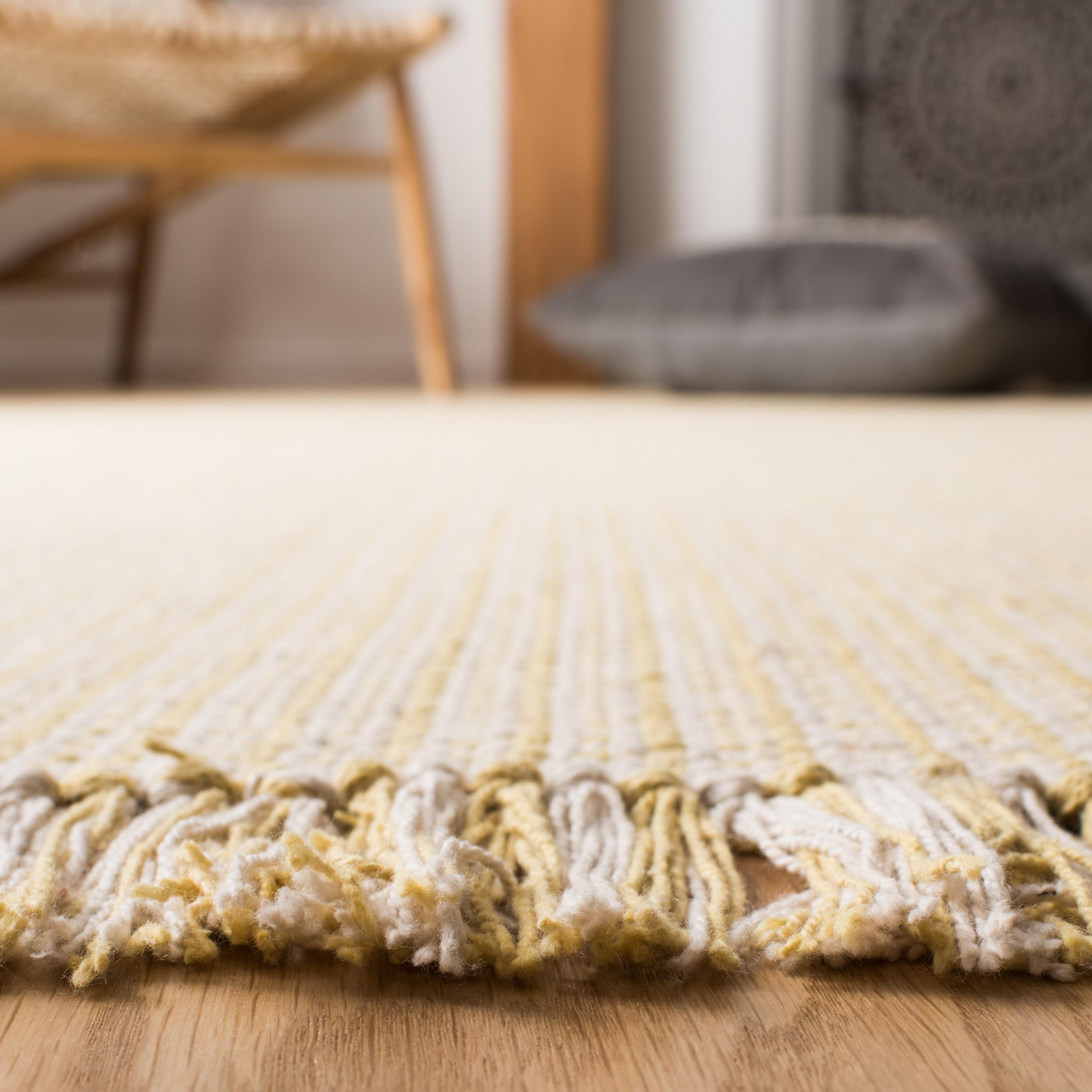 Montauk MTK340 Hand Woven Indoor Area Rug - Ivory/Yellow - 5'x8' - Safavieh.