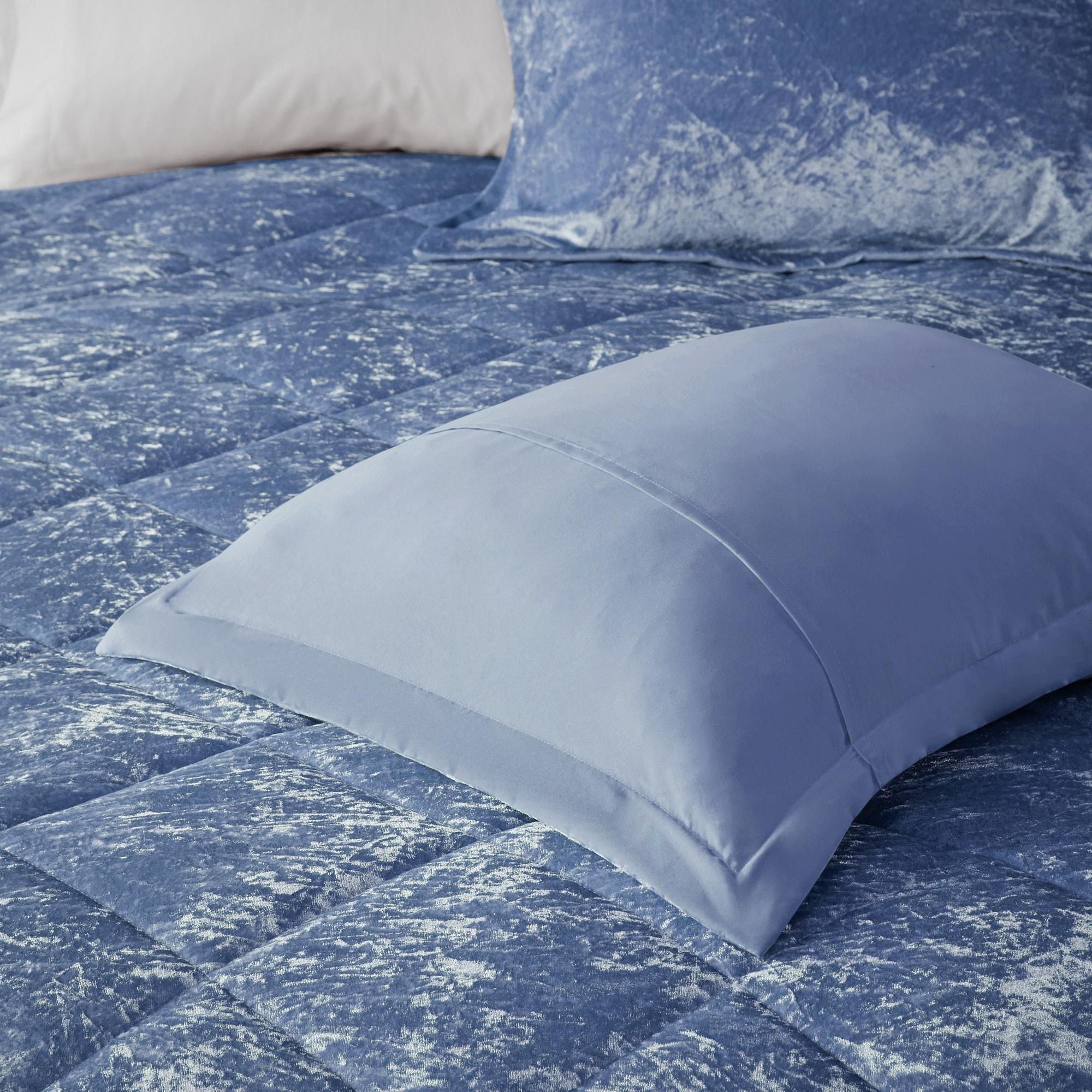 Felicia Crushed Velvet Comforter Set with Throw Pillow