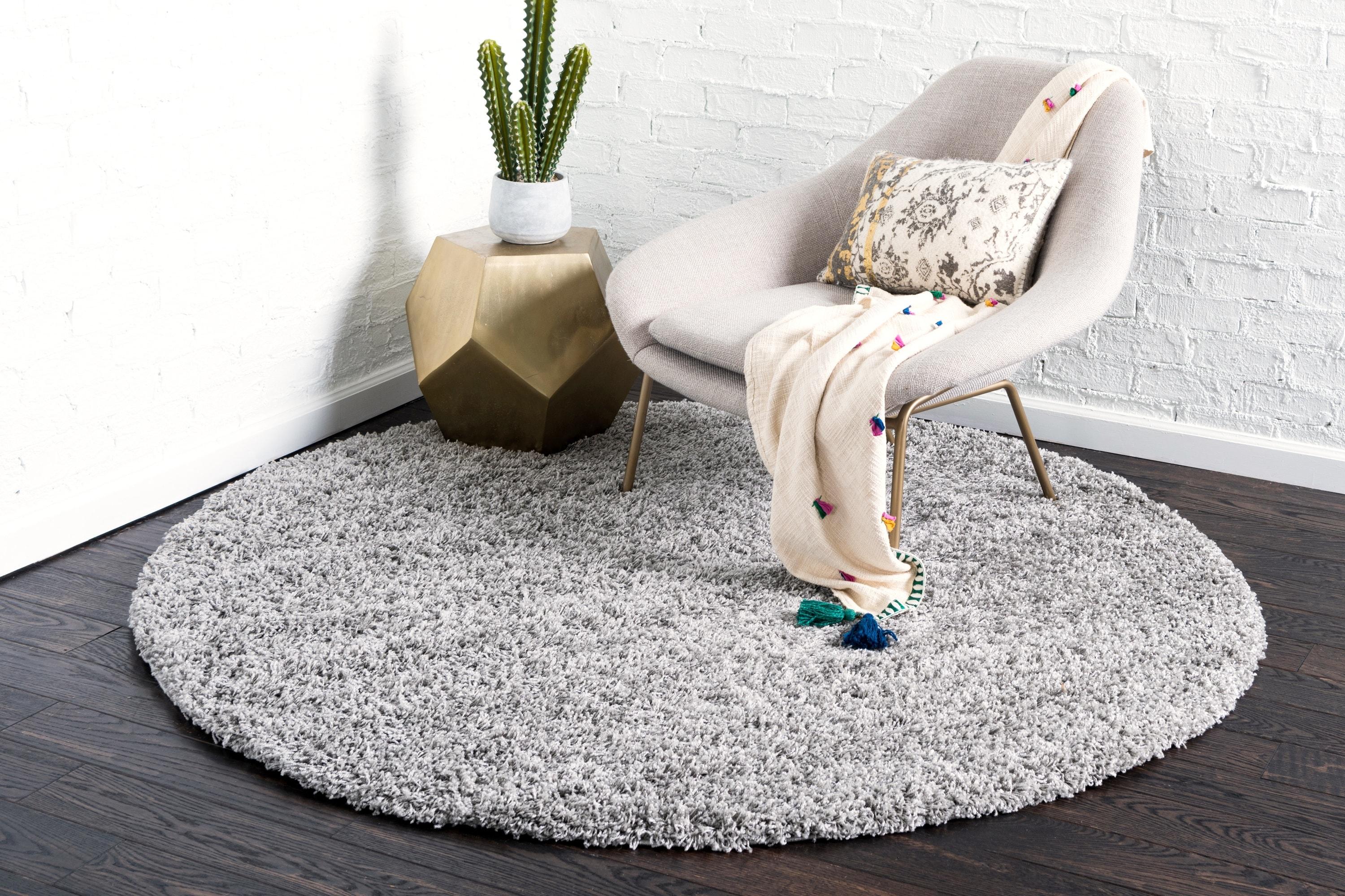 Unique Loom 8' 0 x 8' 0 Round Solid Shag Cloud Gray Area Rug