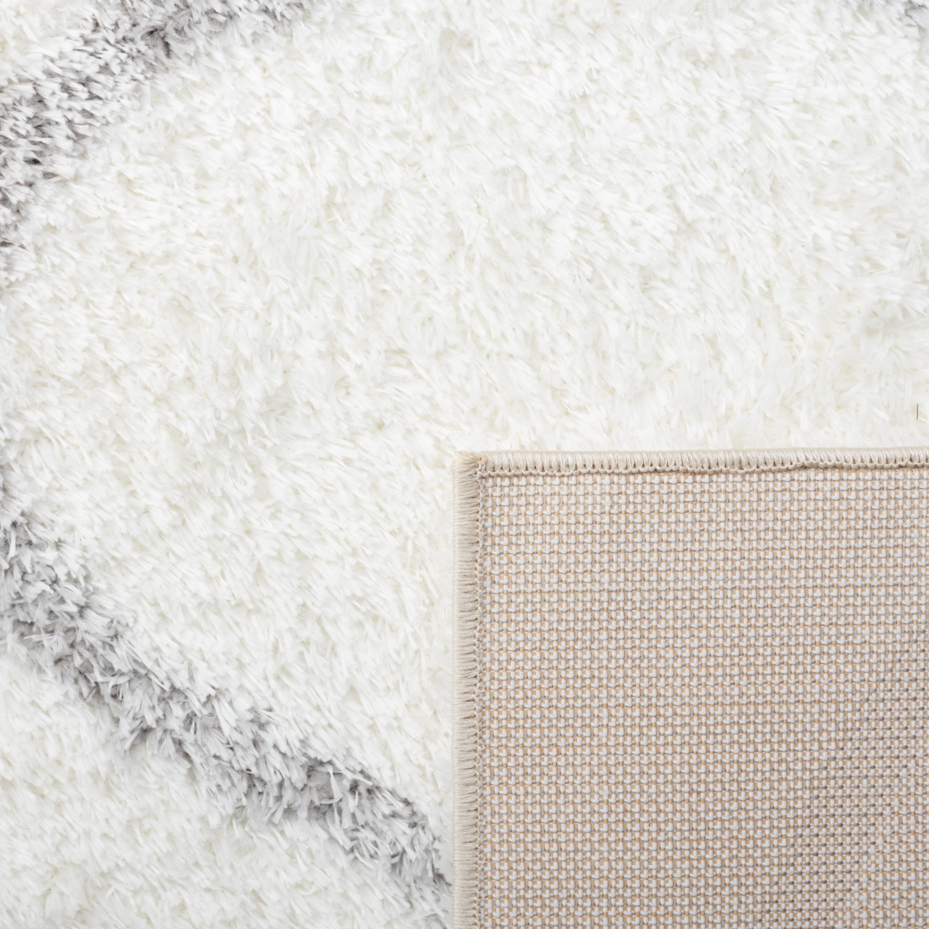 Red Barrel Studio® Tahoe Shag Performance Geometric Rug