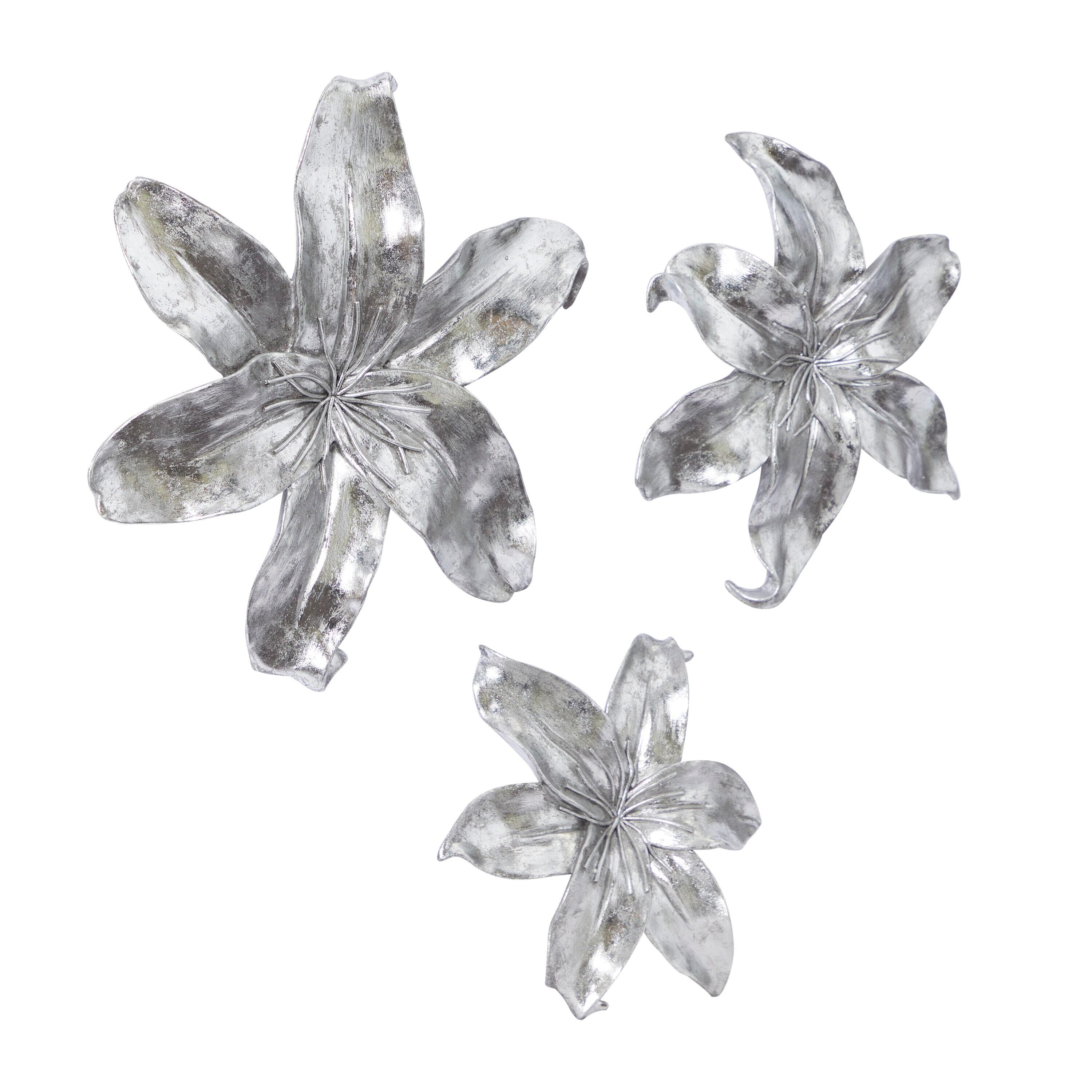 DecMode Silver Polystone 3D Floral Wall Decor (3 Count)