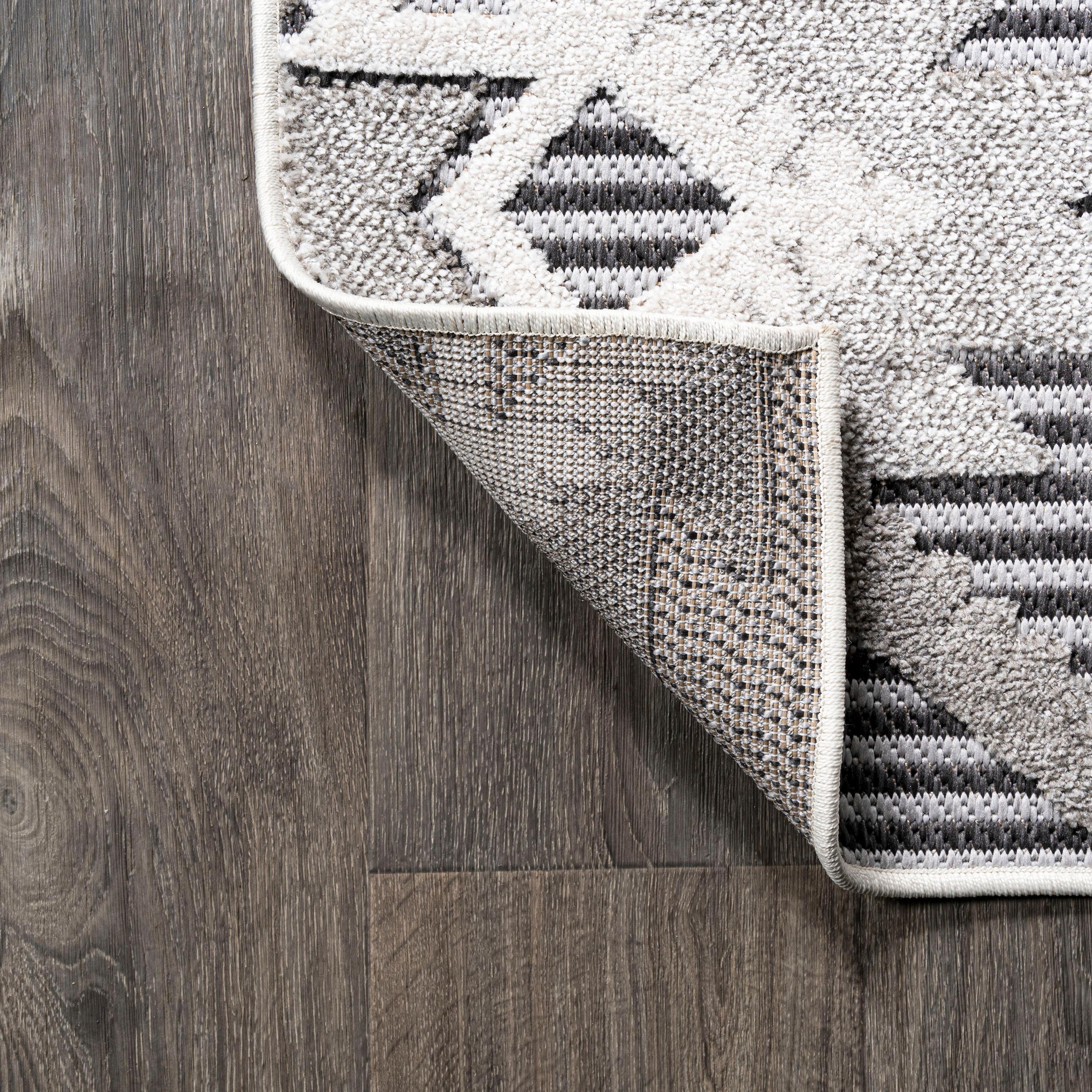 8'x10' Sumak High-Low Pile Neutral Diamond Kilim Indoor/Outdoor Area Rug, Gray/White/Black - JONATHAN Y