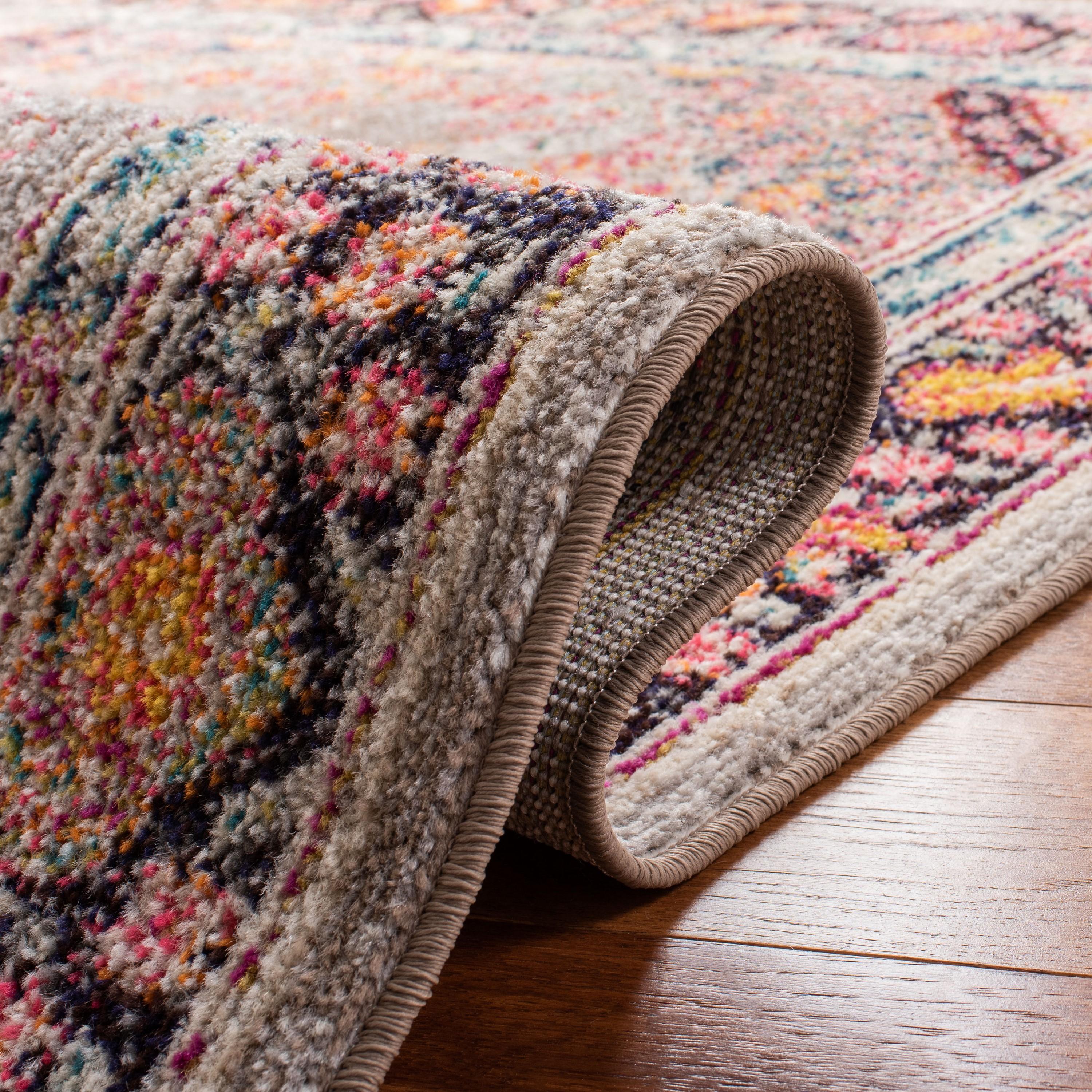 Madison 200 MAD252 Power Loomed Indoor Area Rug - Grey/Fuchsia - 4'x6' - Safavieh
