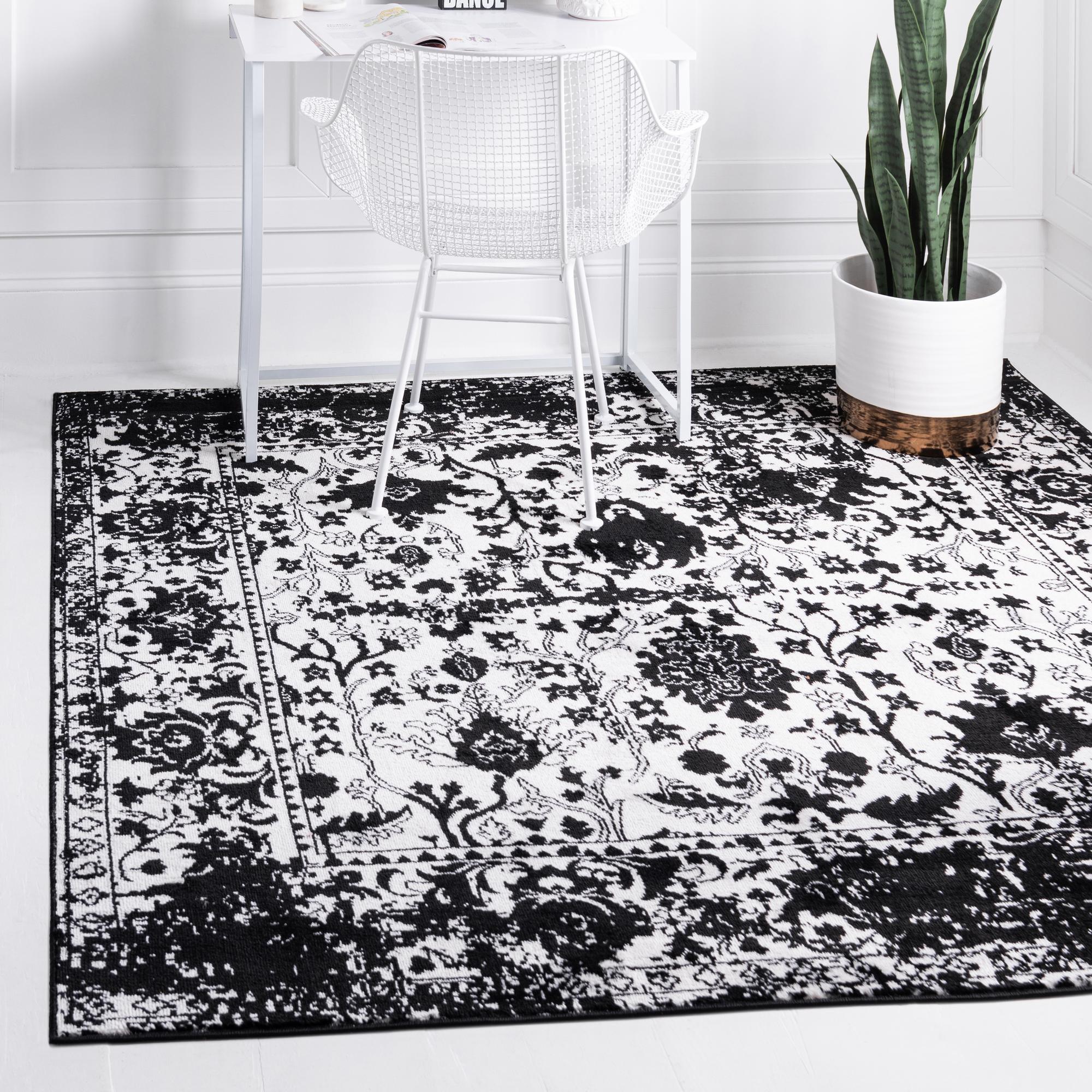 Unique Loom Portland Collection Area Rug - Central (6' 1" Square Black and White/Black)