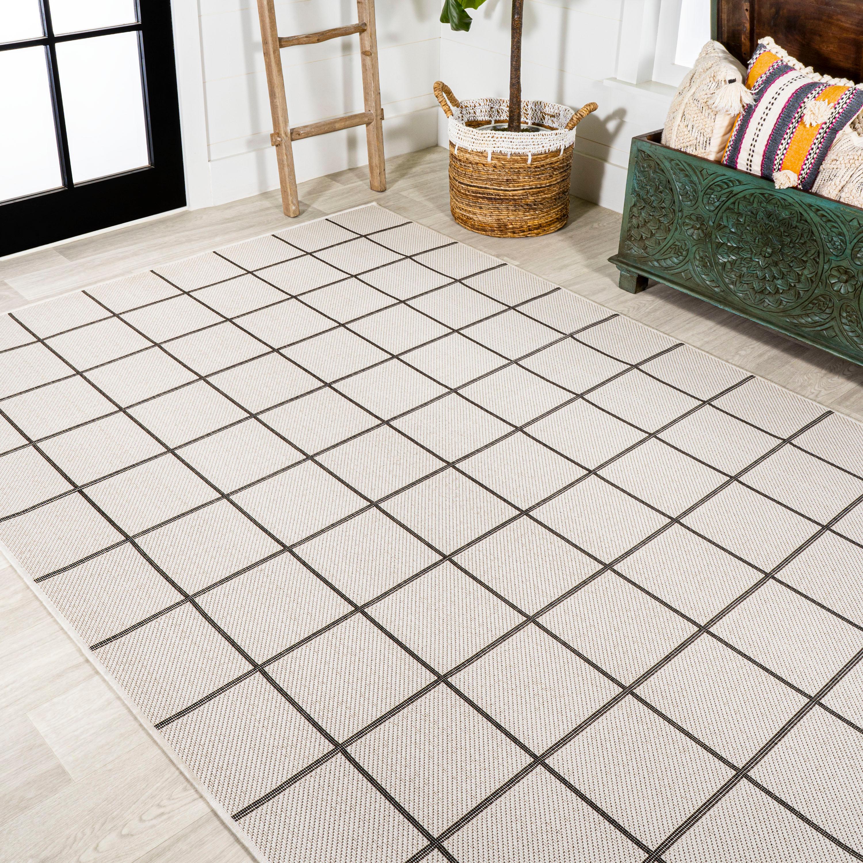 4' x 6' Grid Modern Squares Indoor/Outdoor Area Rug, Cream/Black - JONATHAN Y