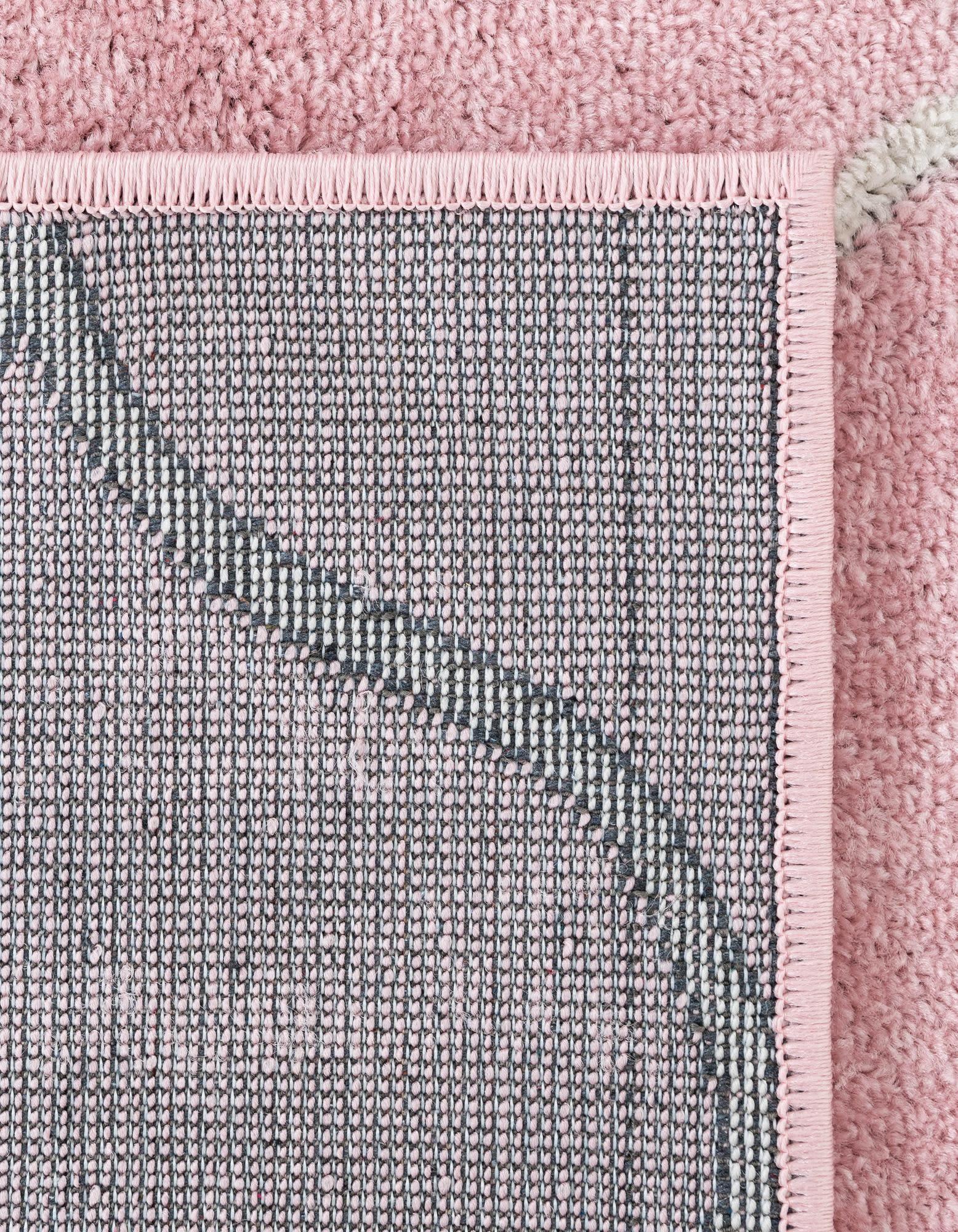 Unique Loom 4' 0 x 6' 0 Trellis Frieze Rounded Light Pink Area Rug