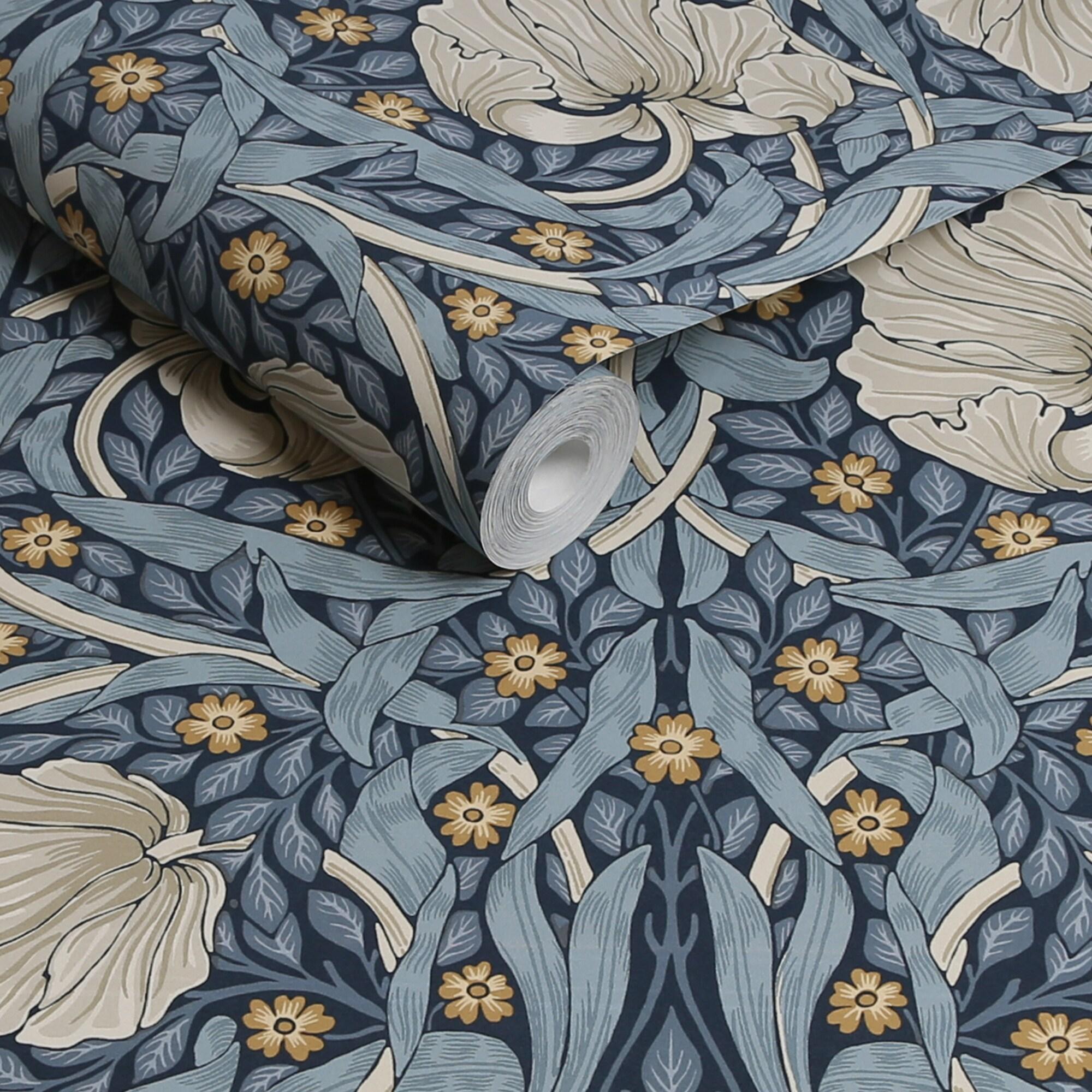 Nilda Floral Wallpaper