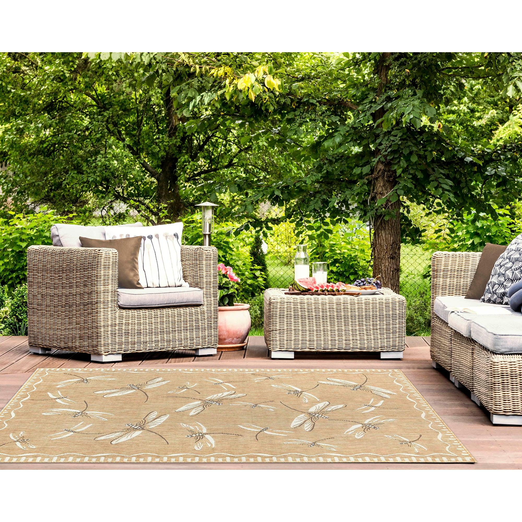Liora Manne Carmel Dragonfly Indoor/Outdoor Rug Sand 6'6" x 9'4"