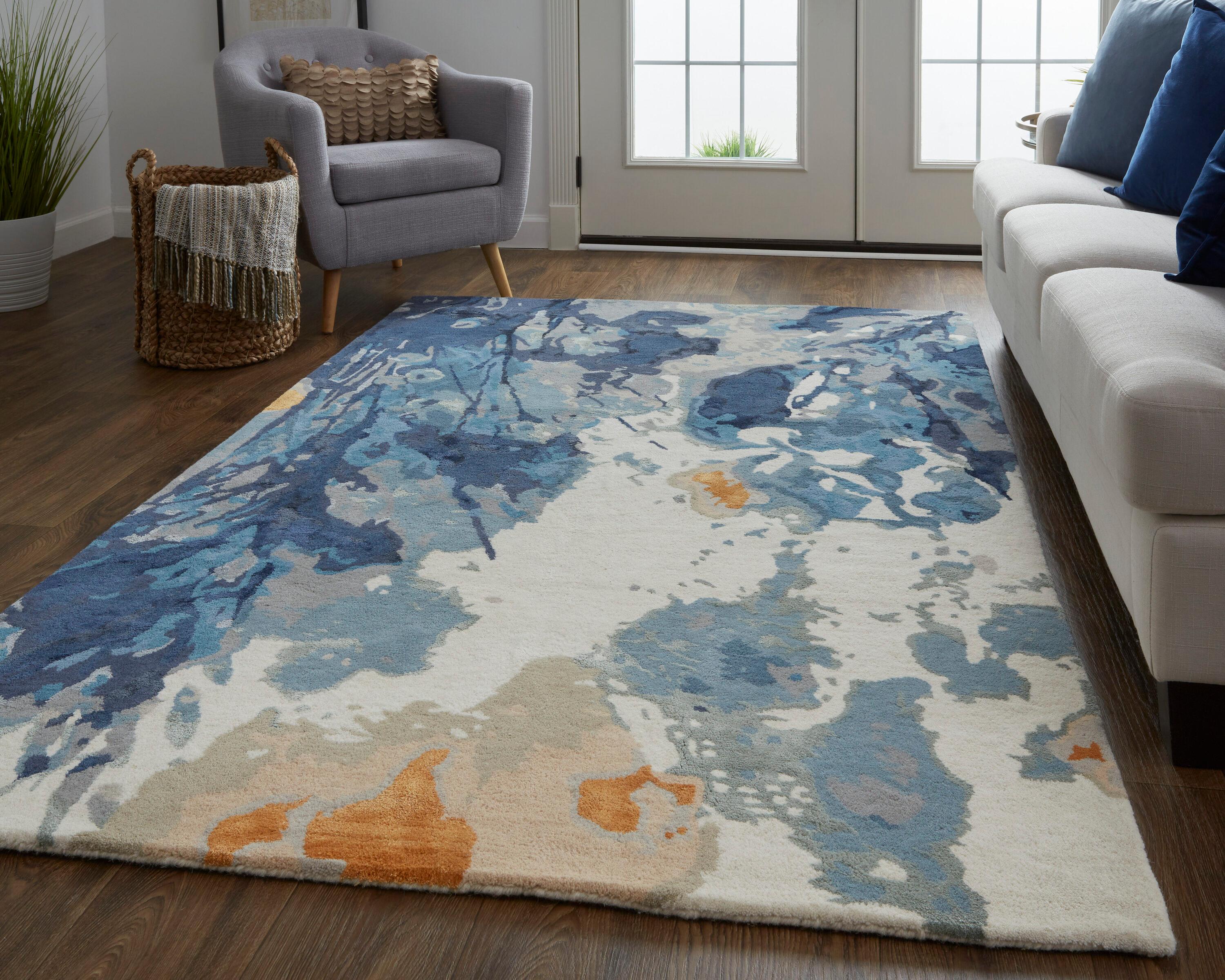 Cerelia Blue and Yellow Floral Wool 5' x 8' Area Rug