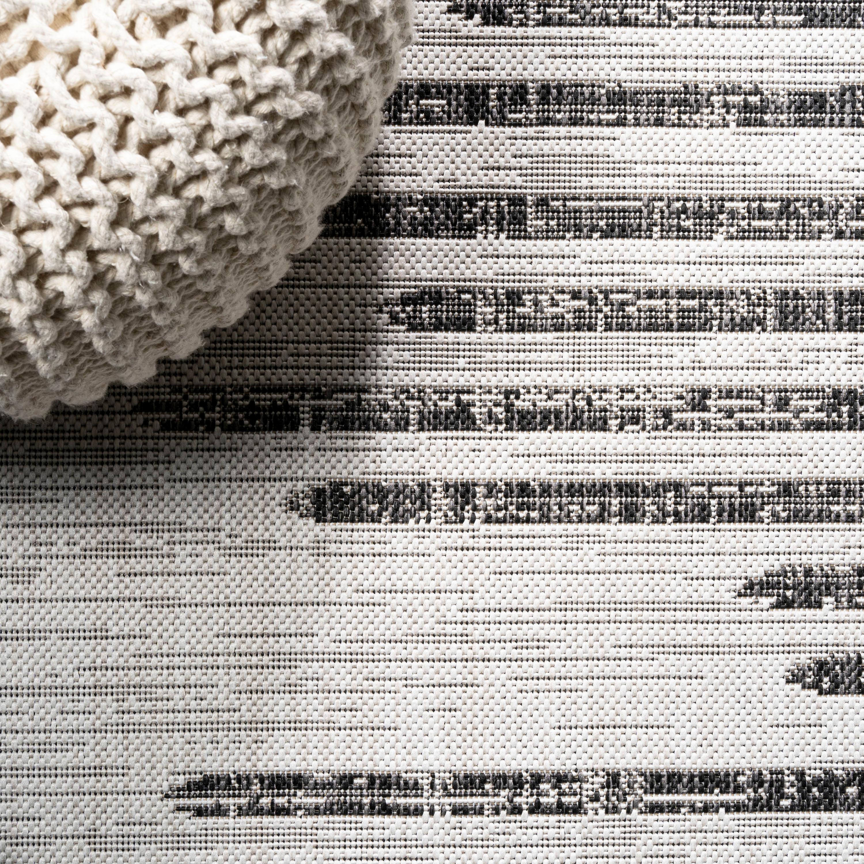 4'x6' Zolak Berber Stripe Geometric Indoor/Outdoor Area Rug, Ivory/Black - JONATHAN Y