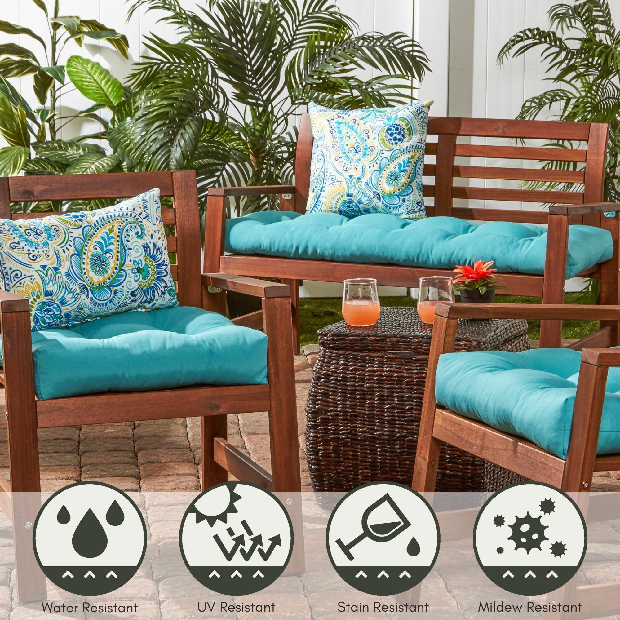 Indoor/Outdoor Reversible Throw Pillow