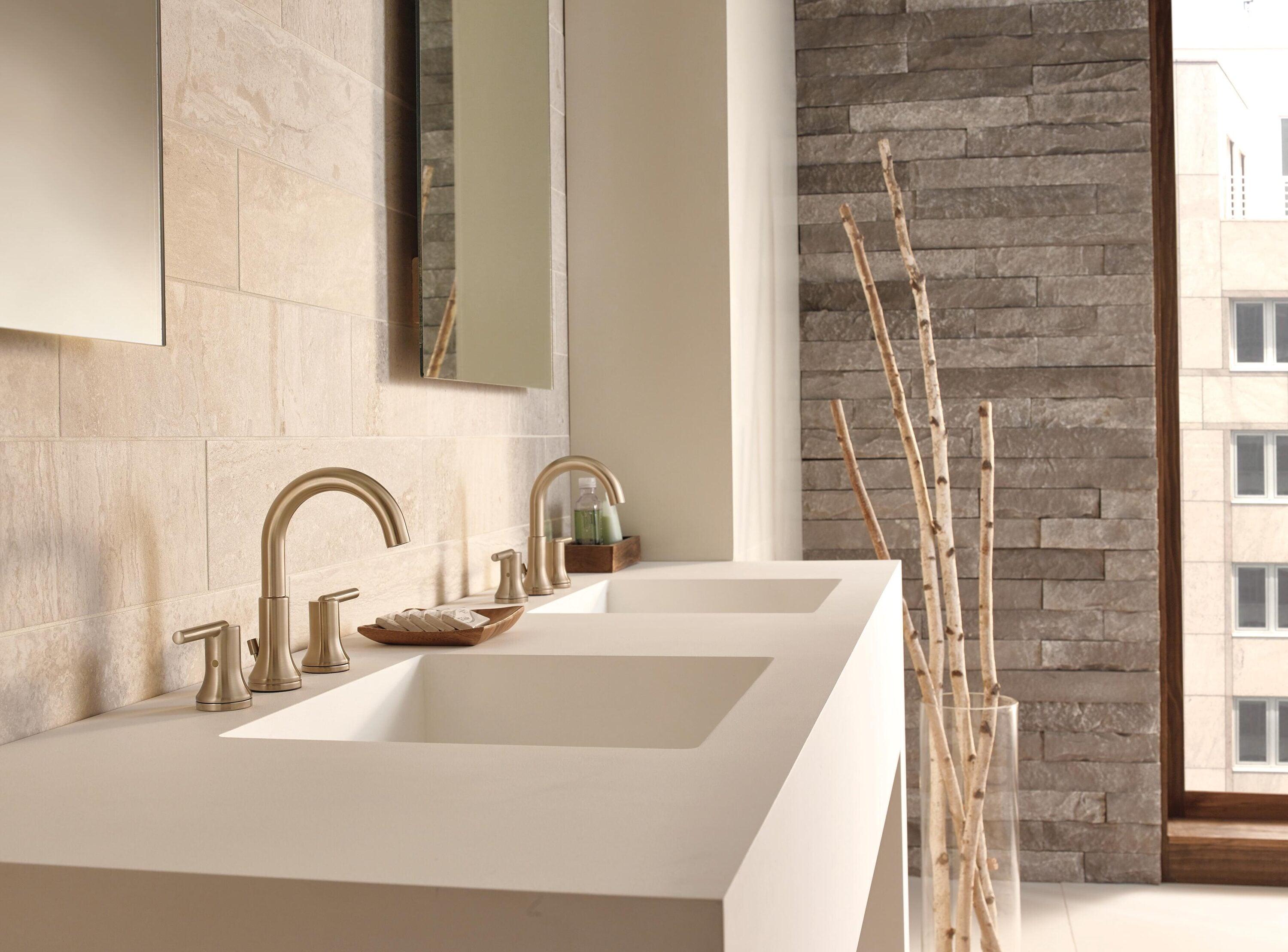 Trinsic Widespread Bathroom Faucet 3 Hole, 2-handle Bathroom Sink Faucet with Drain Assembly