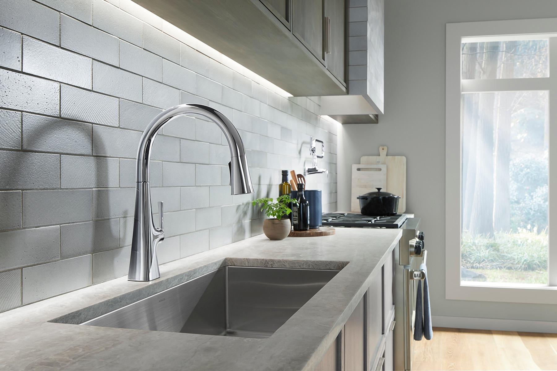 Graze Pull-Down Single Handle Kitchen Faucet With Three-Function Sprayhead With Accessories
