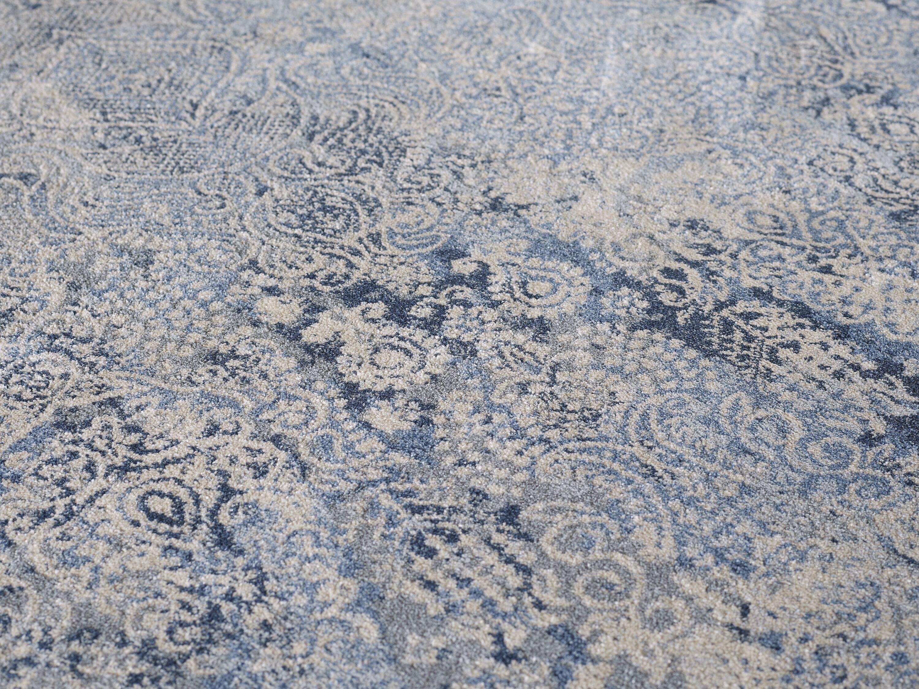 Angel Transitional Cream Machine Made Area Rug - 3'9'' X 5'9''