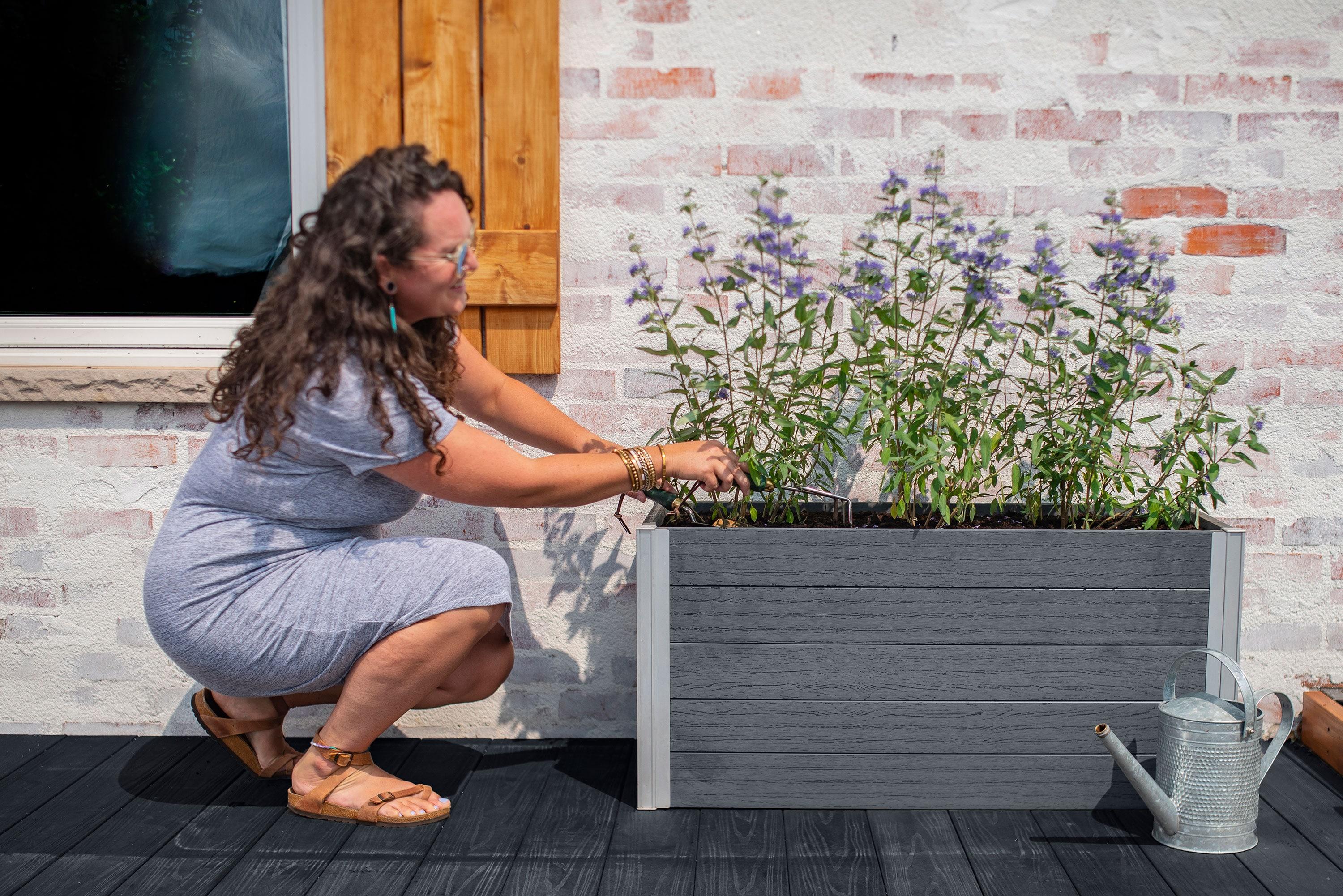 Urbana Planter Box