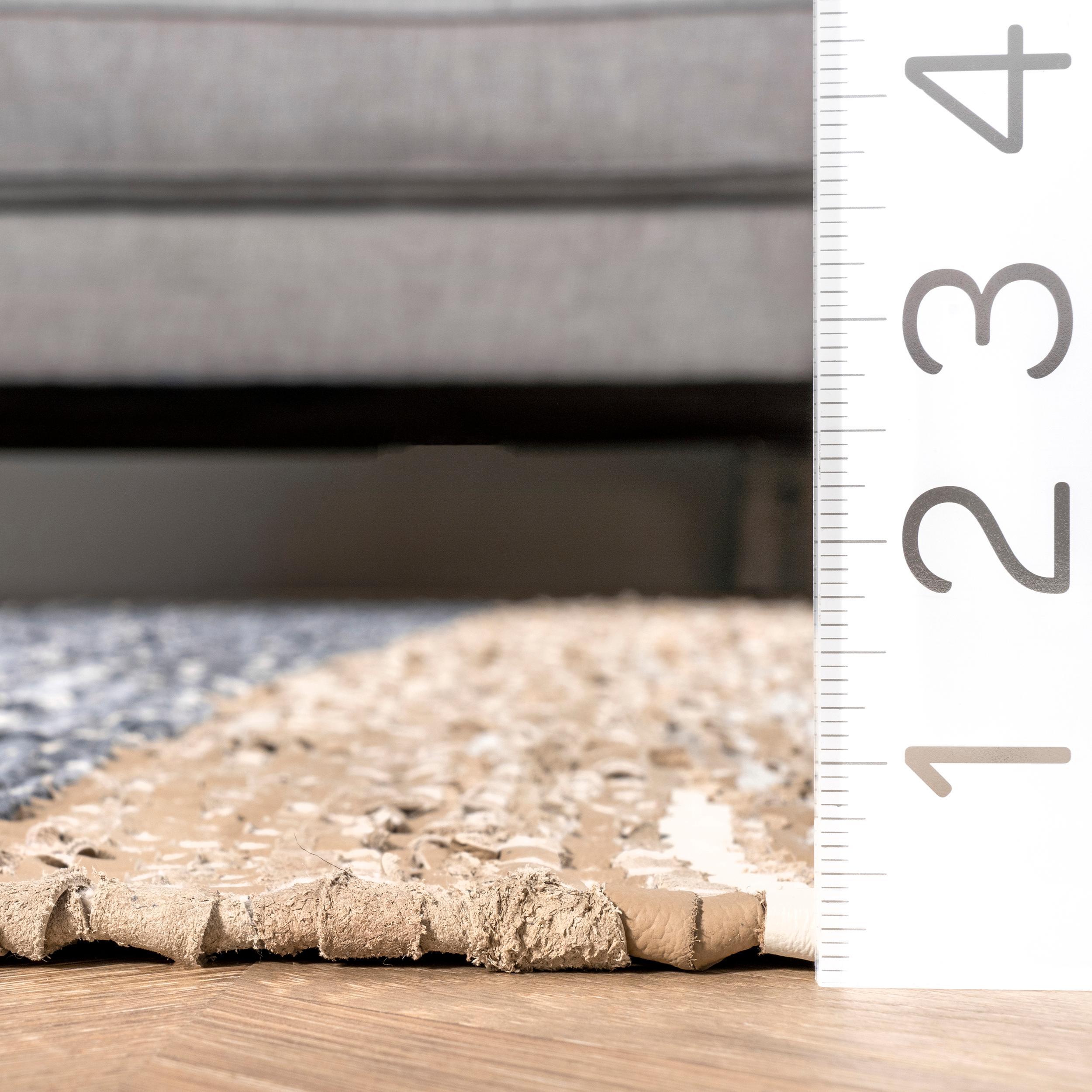 Nuloom Farren Hand Woven Diamond Leather Kitchen Runner Indoor Area Rug - Hallway, Entryway, 2' x 6', Gray