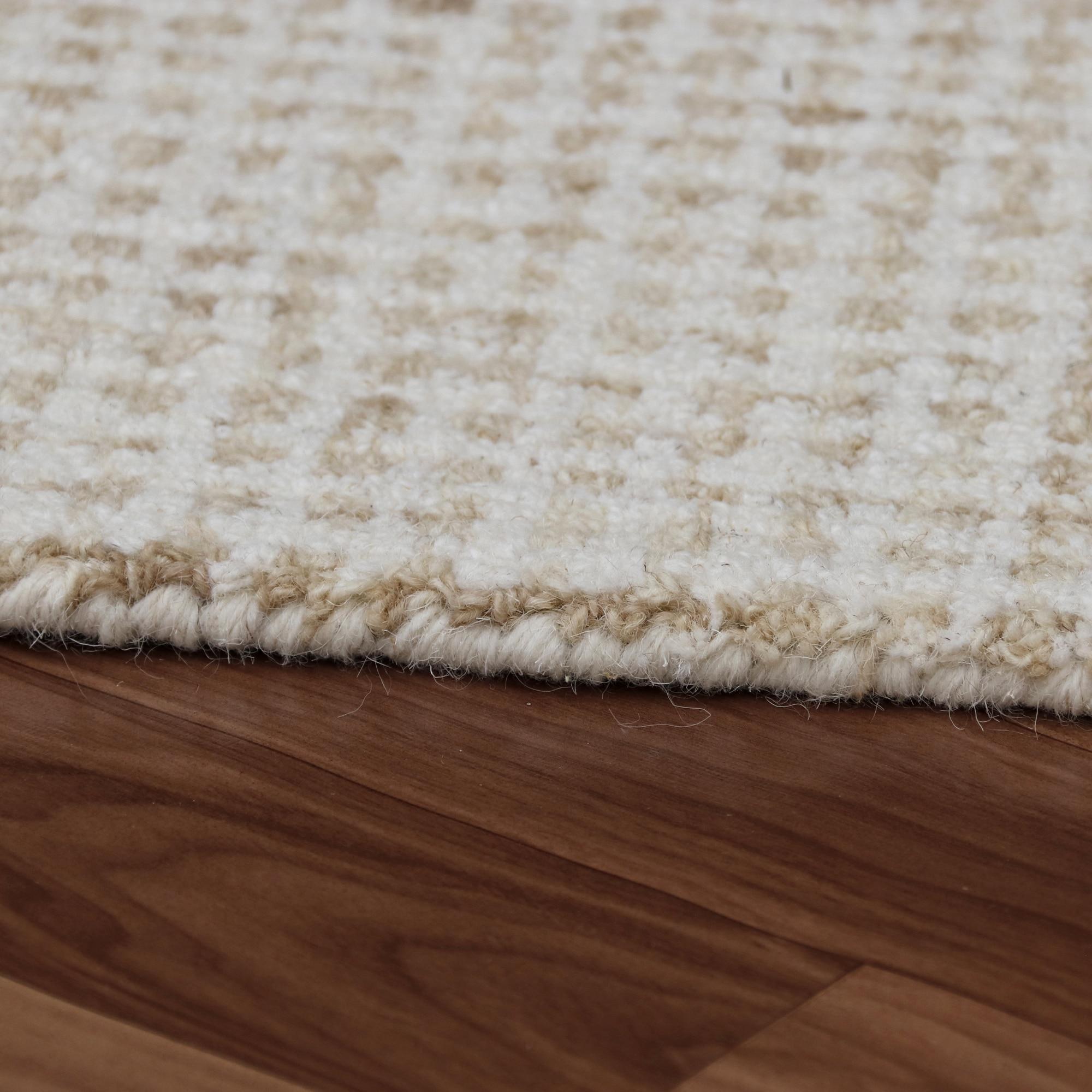 Nabila Area Rug