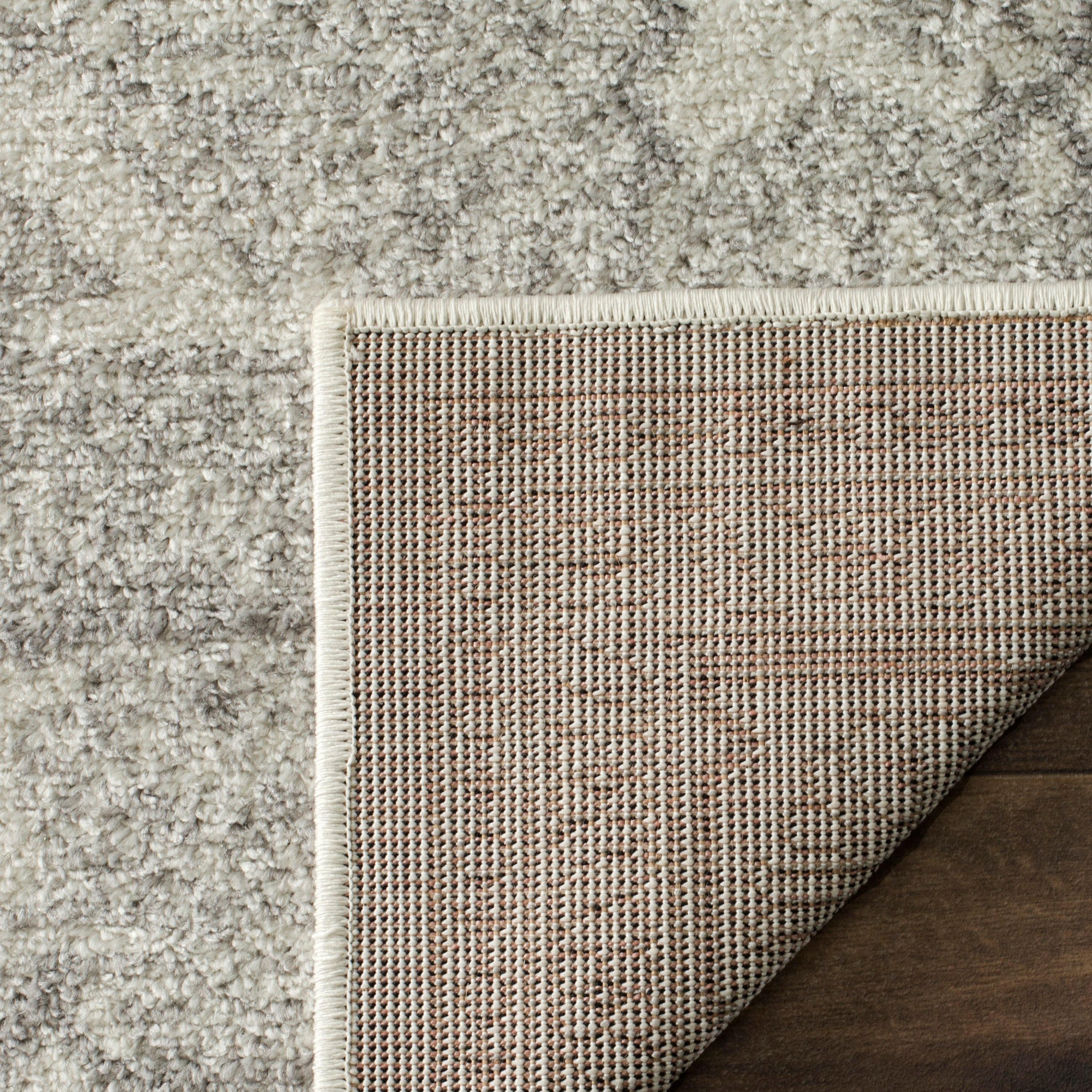 Adirondack ADR108 Power Loomed Area Rug - Ivory/Silver - 4'x6' - Safavieh.