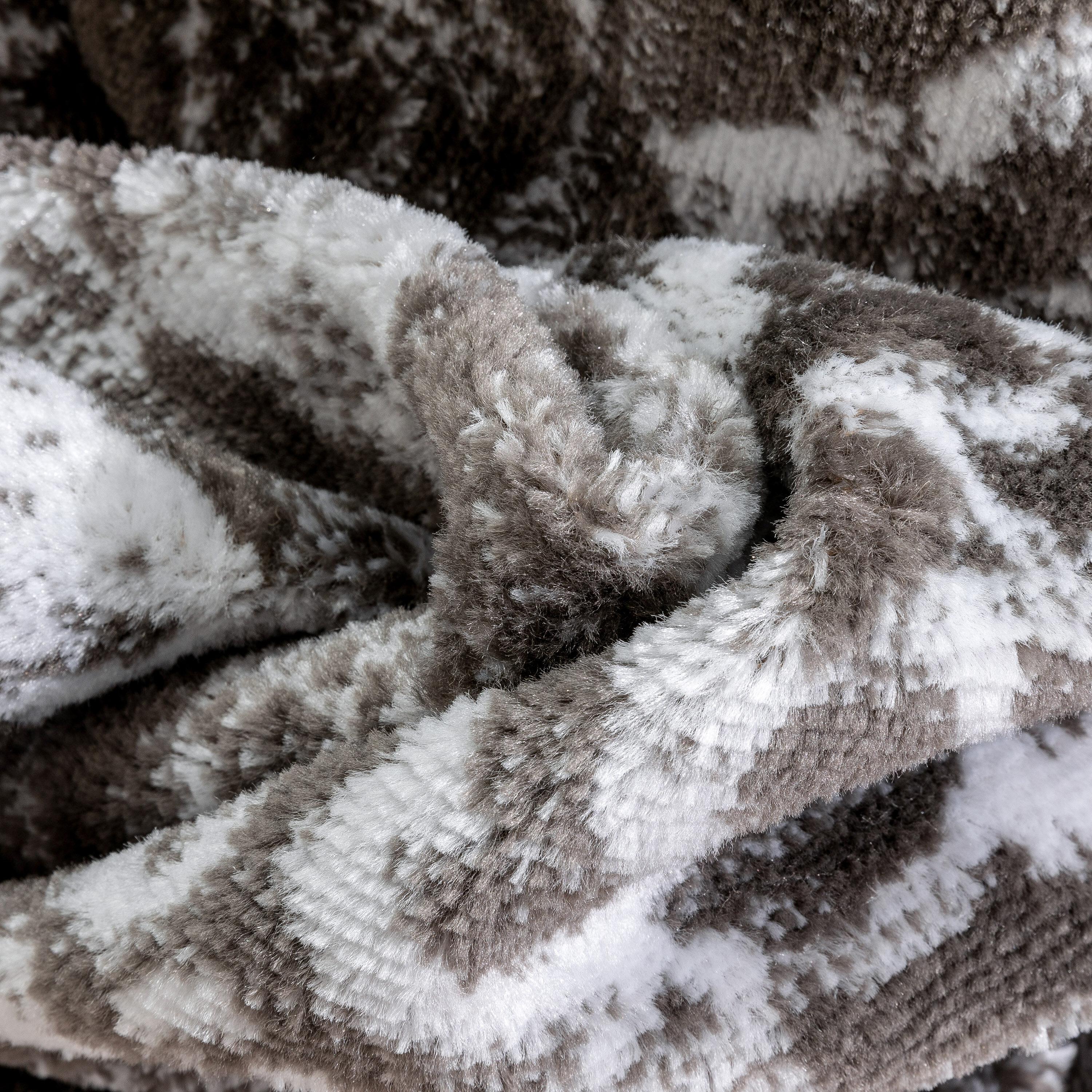 Vintage Bohemian Floral Gray Soft Runner Rug 2'7" x 9'10"
