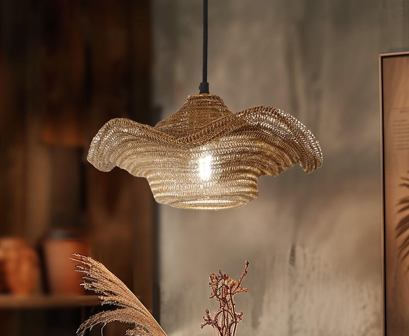 Small 1 Light Pendant In Gilded Brass Finish