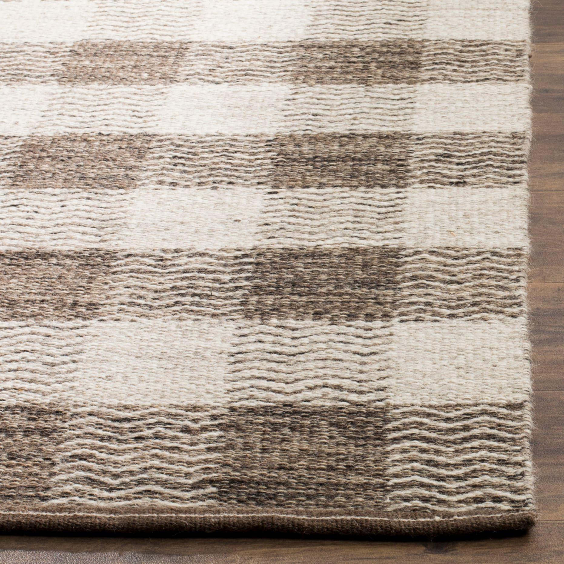 Kilim KLM351 Hand Woven Area Rug - Light Grey/Brown - 8'x10' - Safavieh