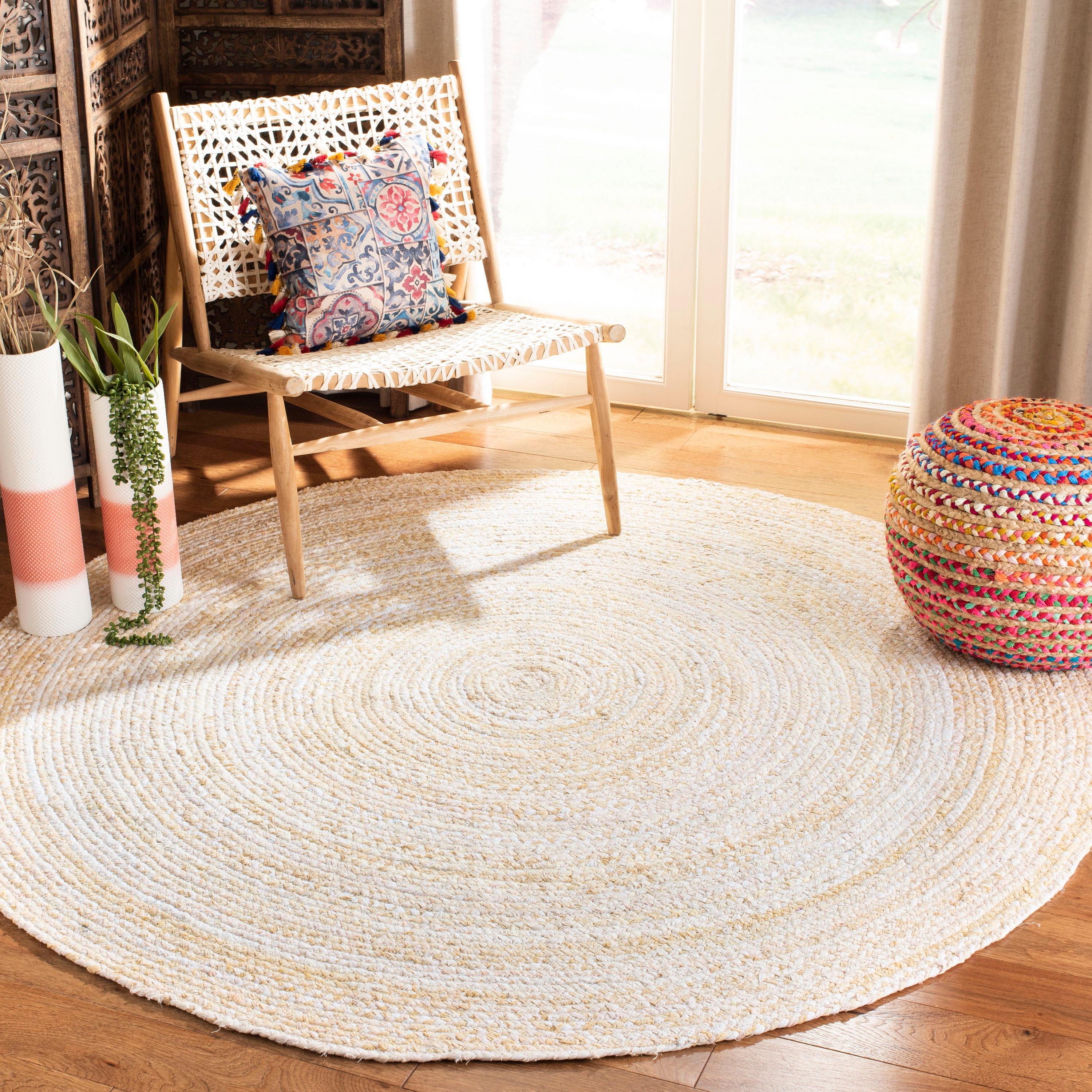 Braided BRD452 Hand Woven Indoor Area Rug - Beige - 4' Round - Safavieh