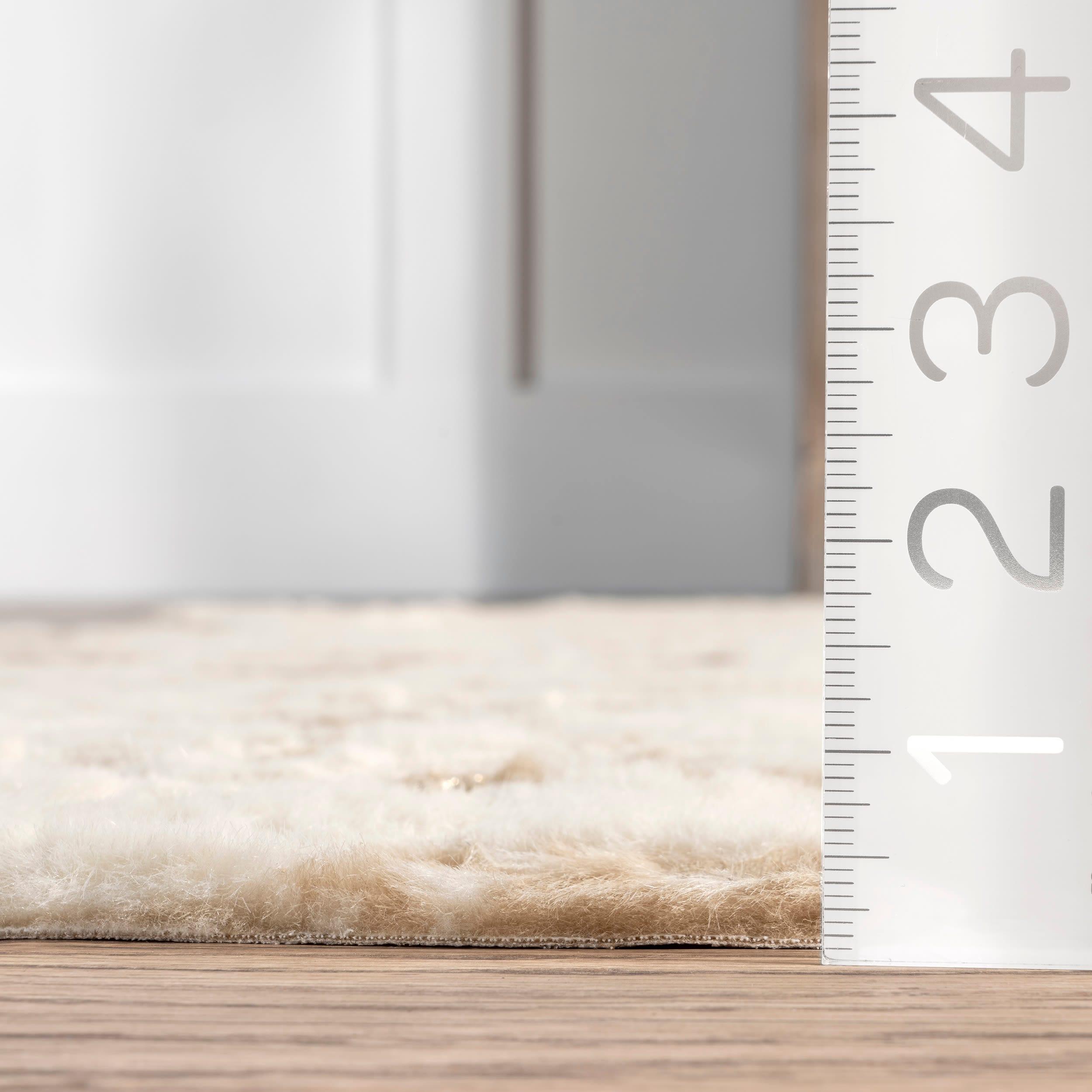 Nuloom Iraida Animal Print Shaped 4x5 Indoor Area Rug for Living Room Bedroom Dining Room Kitchen, Gold/Off White